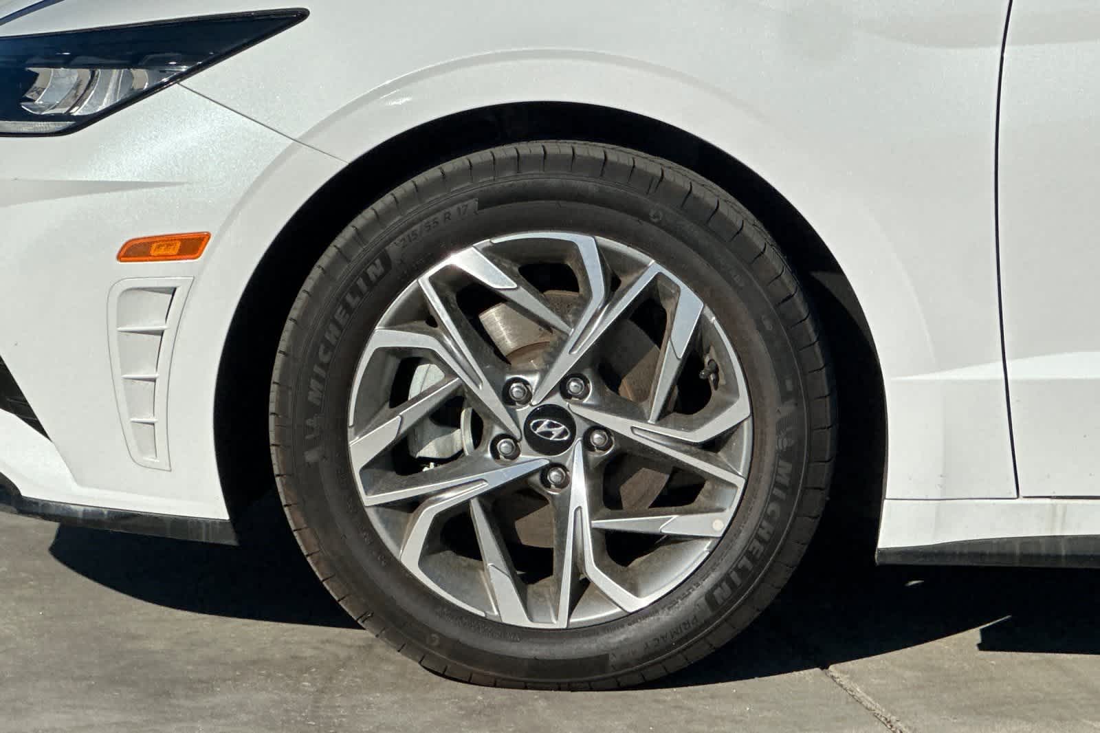 Thumbnail: 2023 Hyundai Sonata - 12