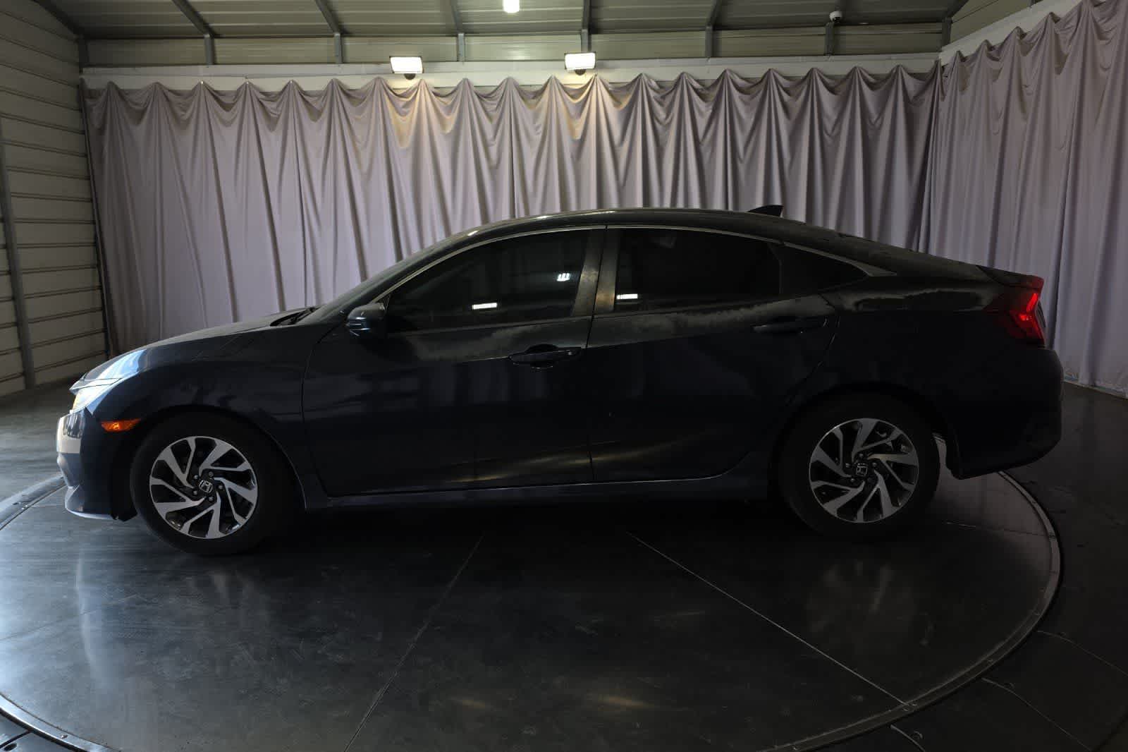 Thumbnail: 2018 Honda Civic - 6