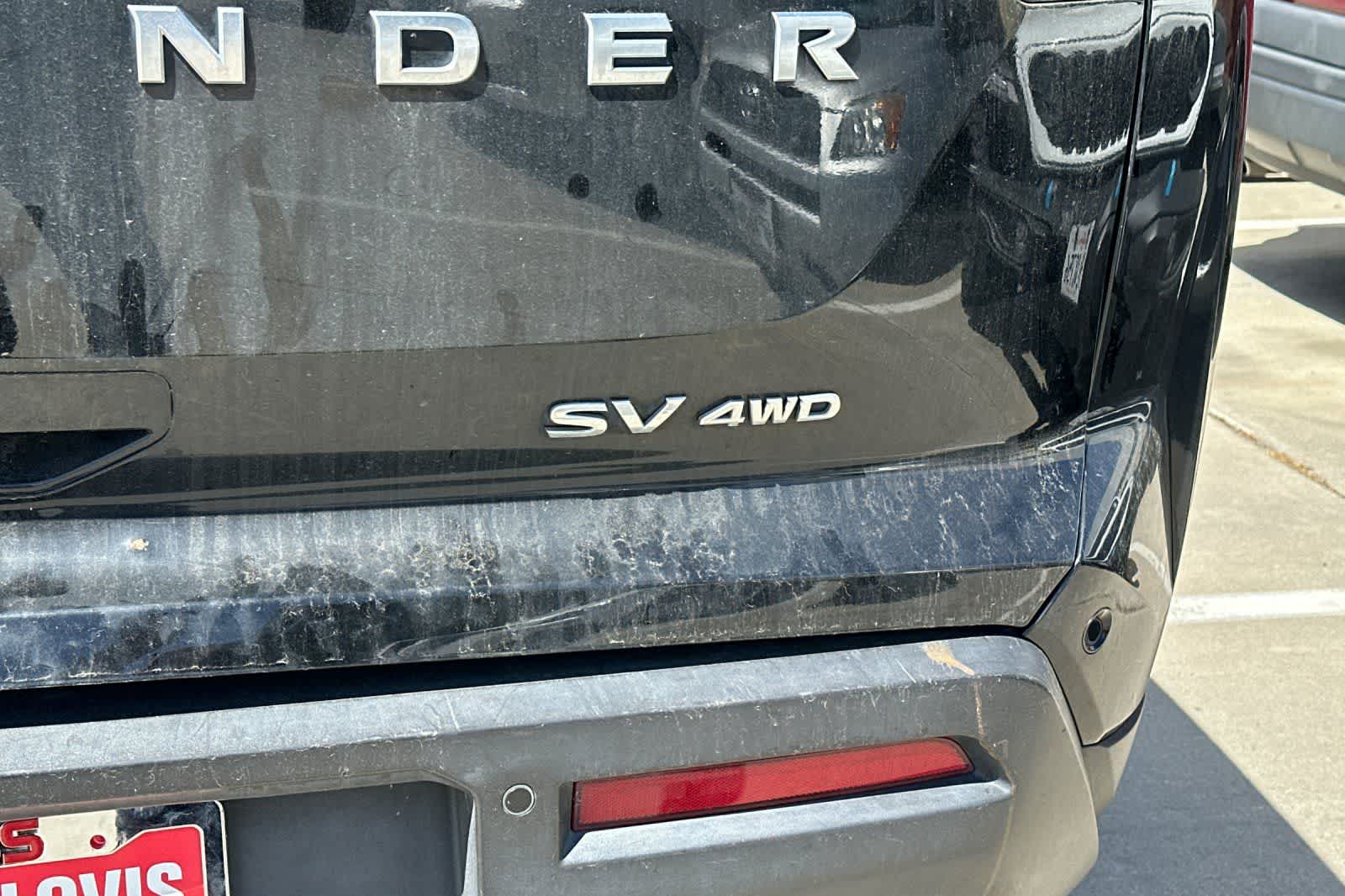 Thumbnail: 2022 Nissan Pathfinder - 12