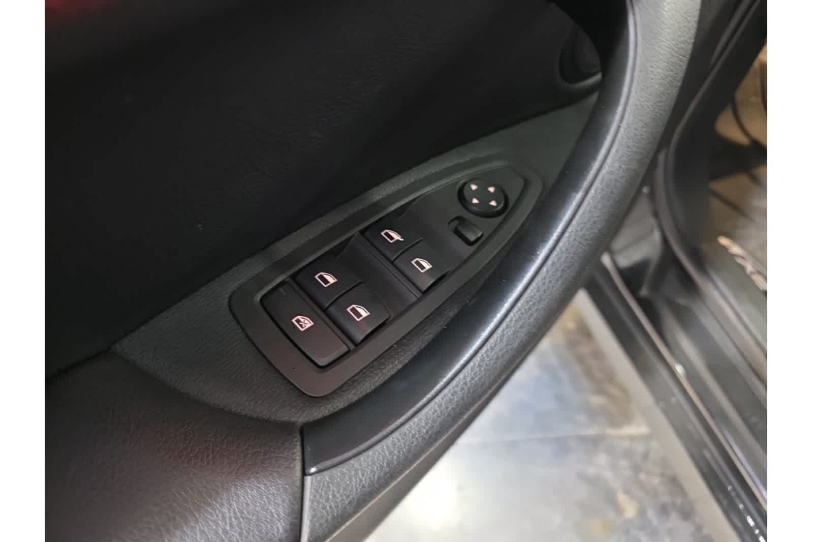 Thumbnail: 2020 BMW X2 - 21