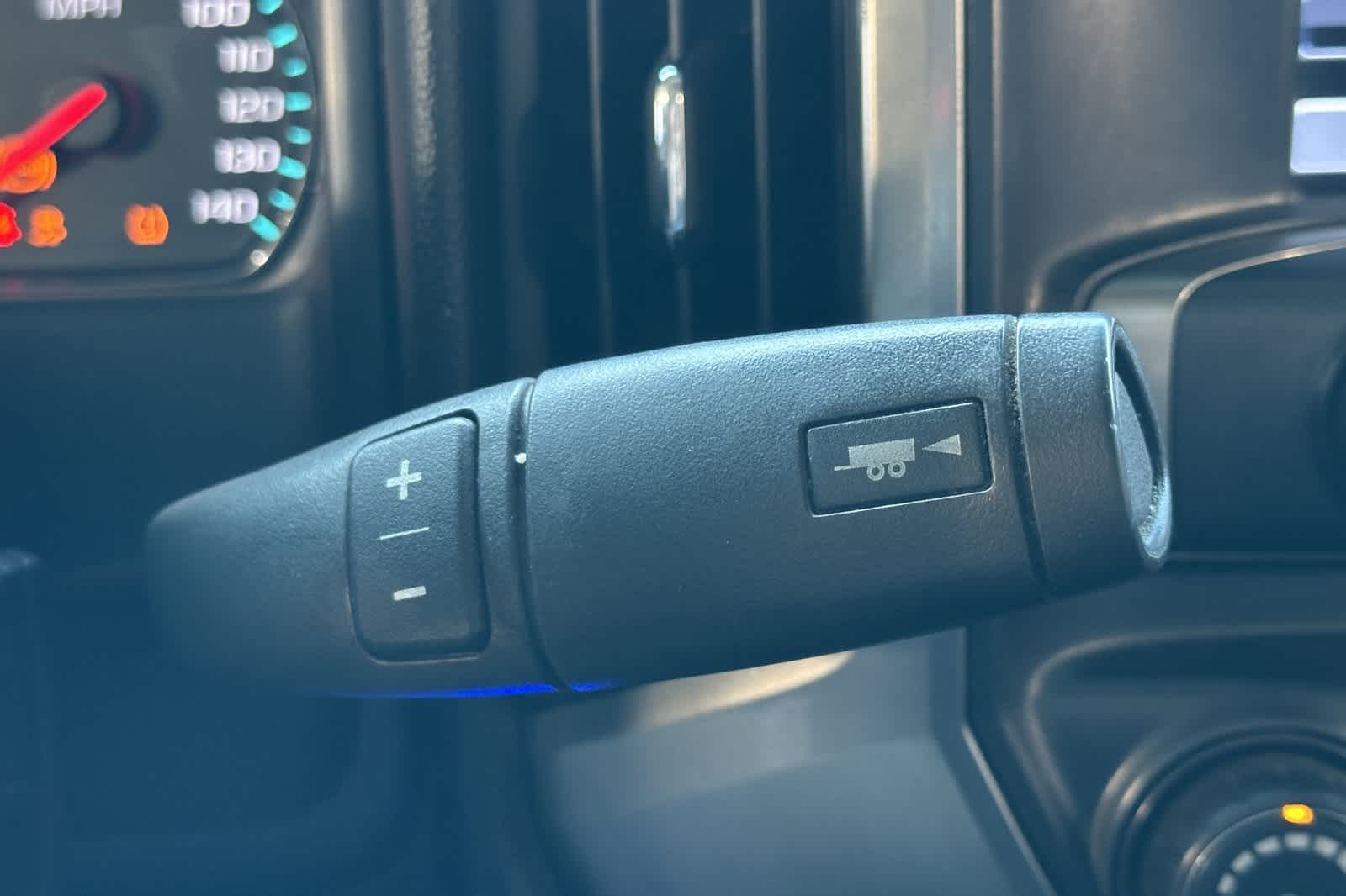 Thumbnail: 2017 Chevrolet Silverado 1500 - 24