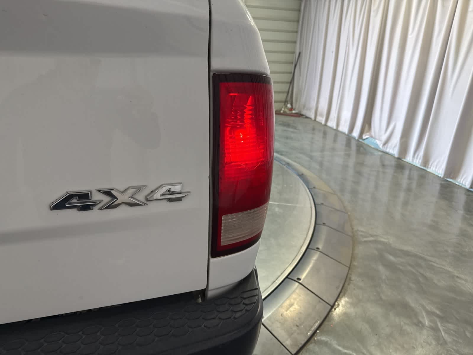 Thumbnail: 2021 RAM 1500 Classic - 6