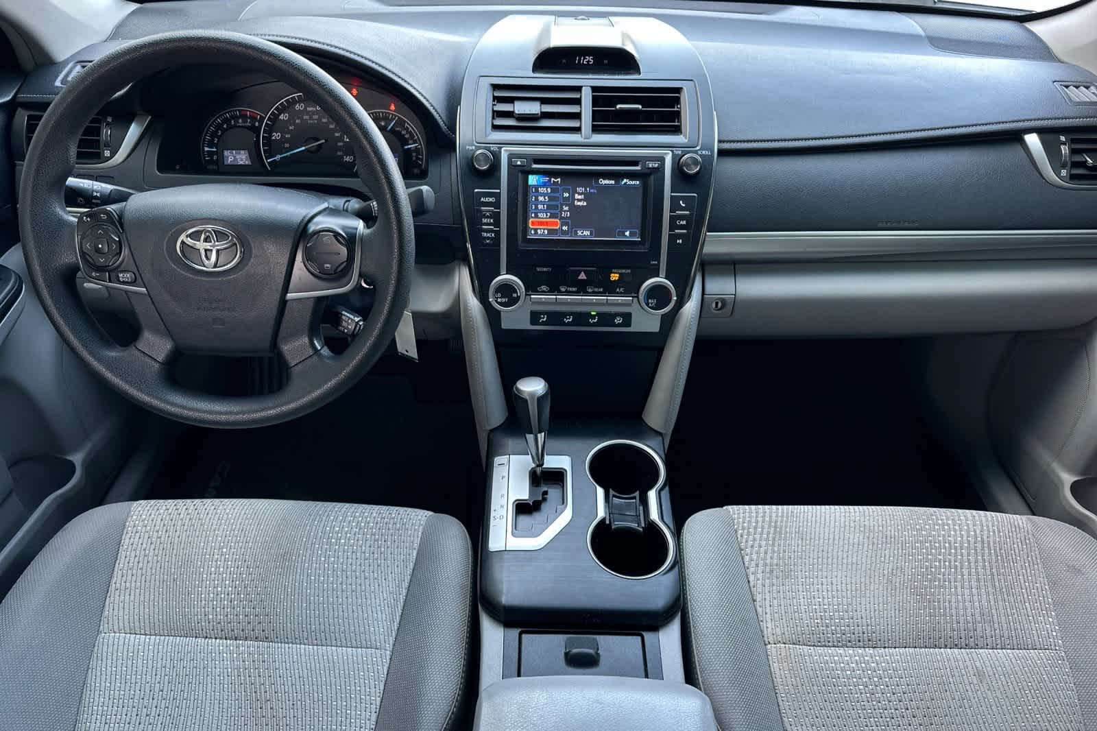 Thumbnail: 2012 Toyota Camry - 4