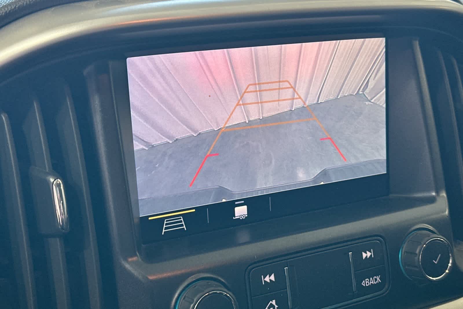 Thumbnail: 2021 Chevrolet Colorado - 21