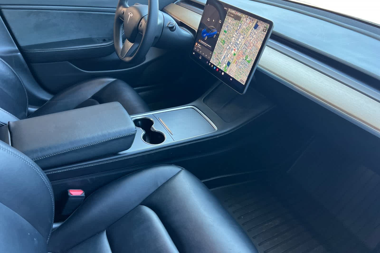 Thumbnail: 2021 Tesla Model 3 - 18