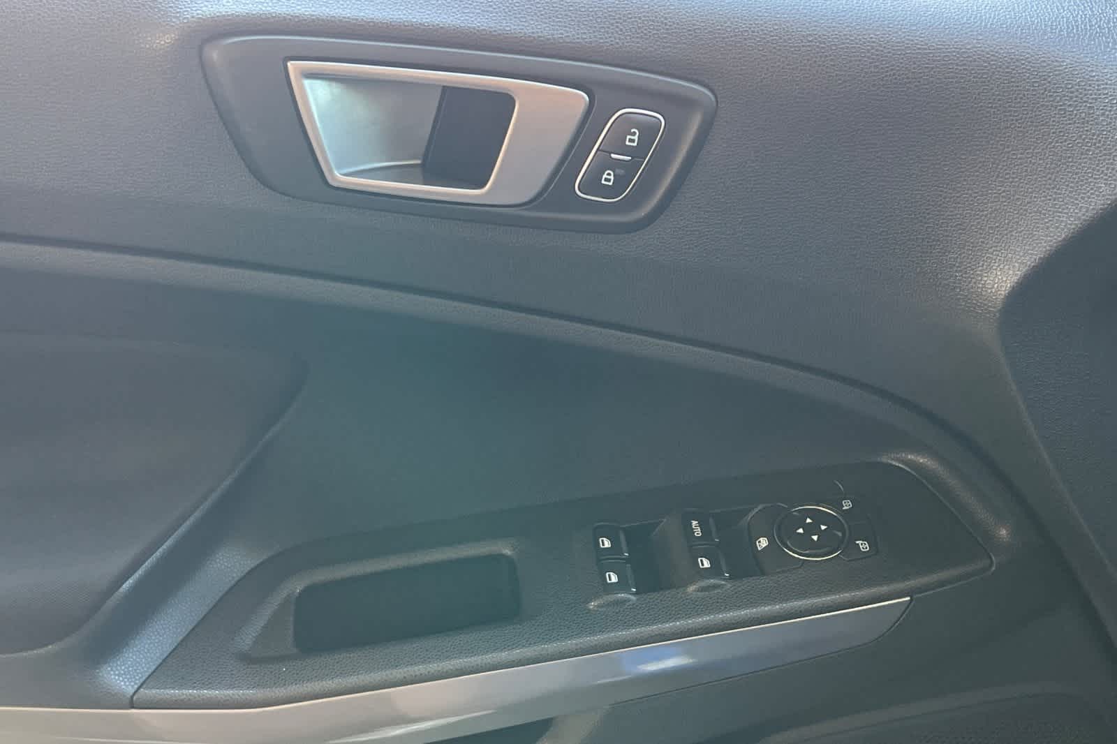Thumbnail: 2020 Ford EcoSport - 15