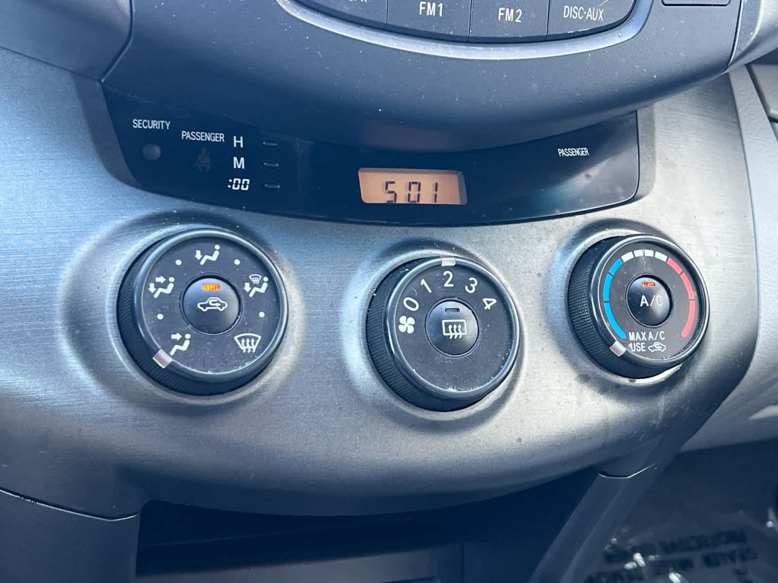 Thumbnail: 2011 Toyota RAV4 - 20