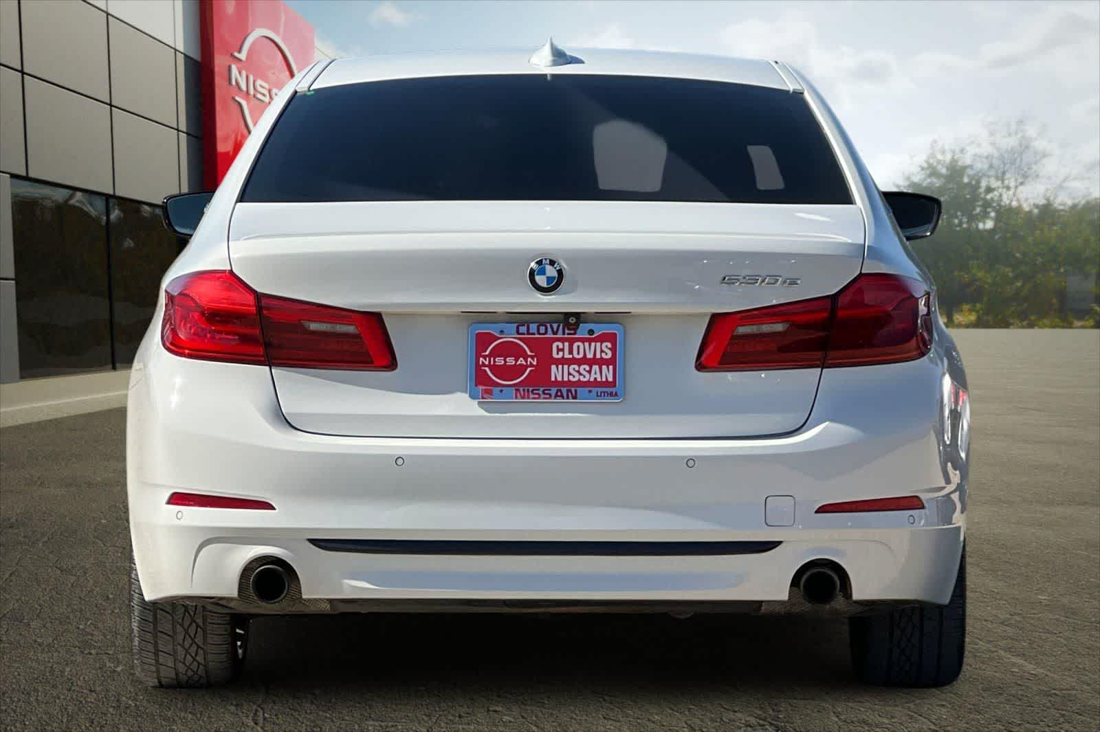 Thumbnail: 2018 BMW 5 Series - 8