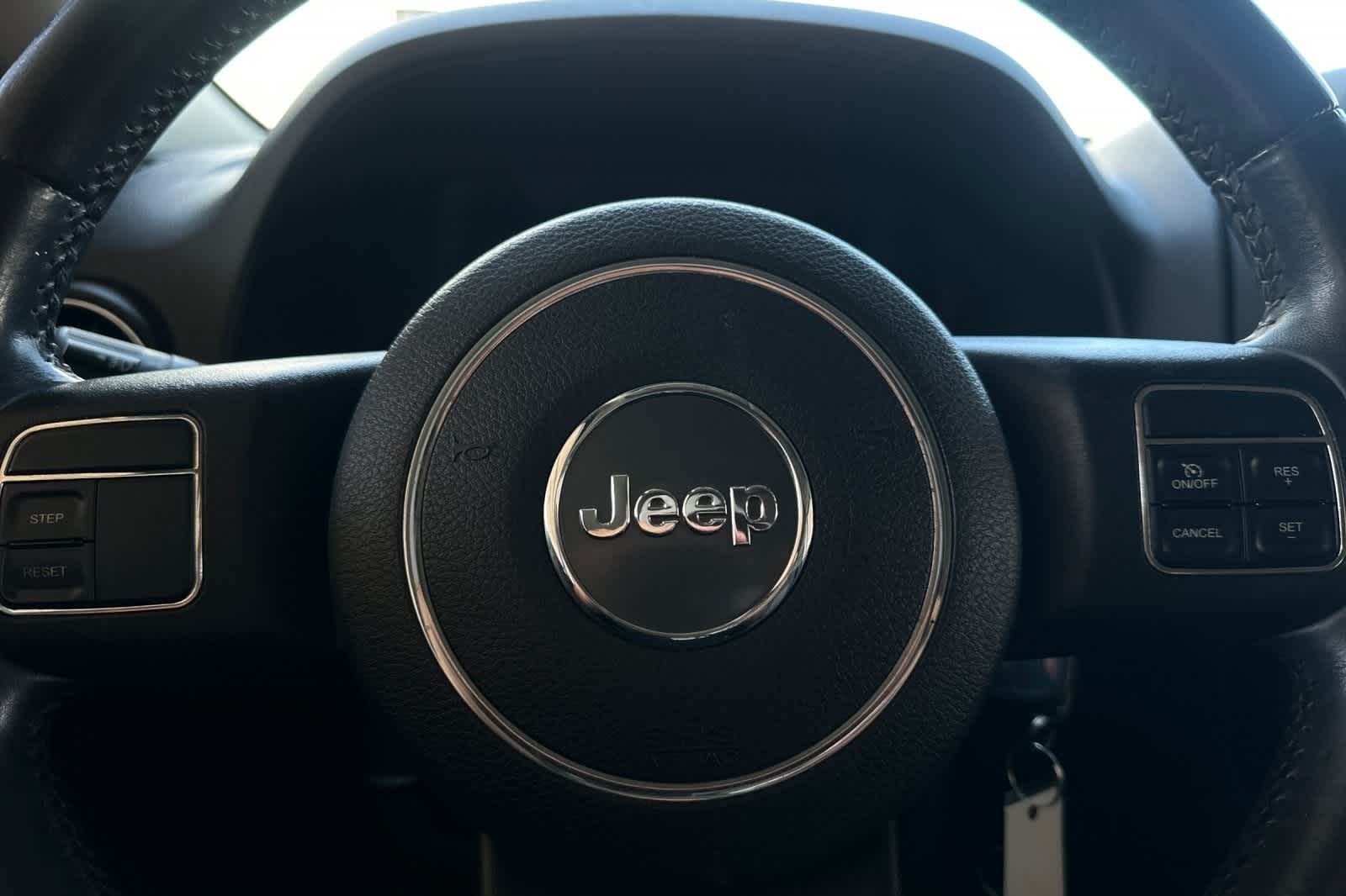 Thumbnail: 2014 Jeep Patriot - 23