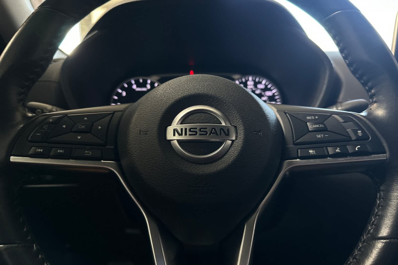 Thumbnail: 2023 Nissan Sentra - 25