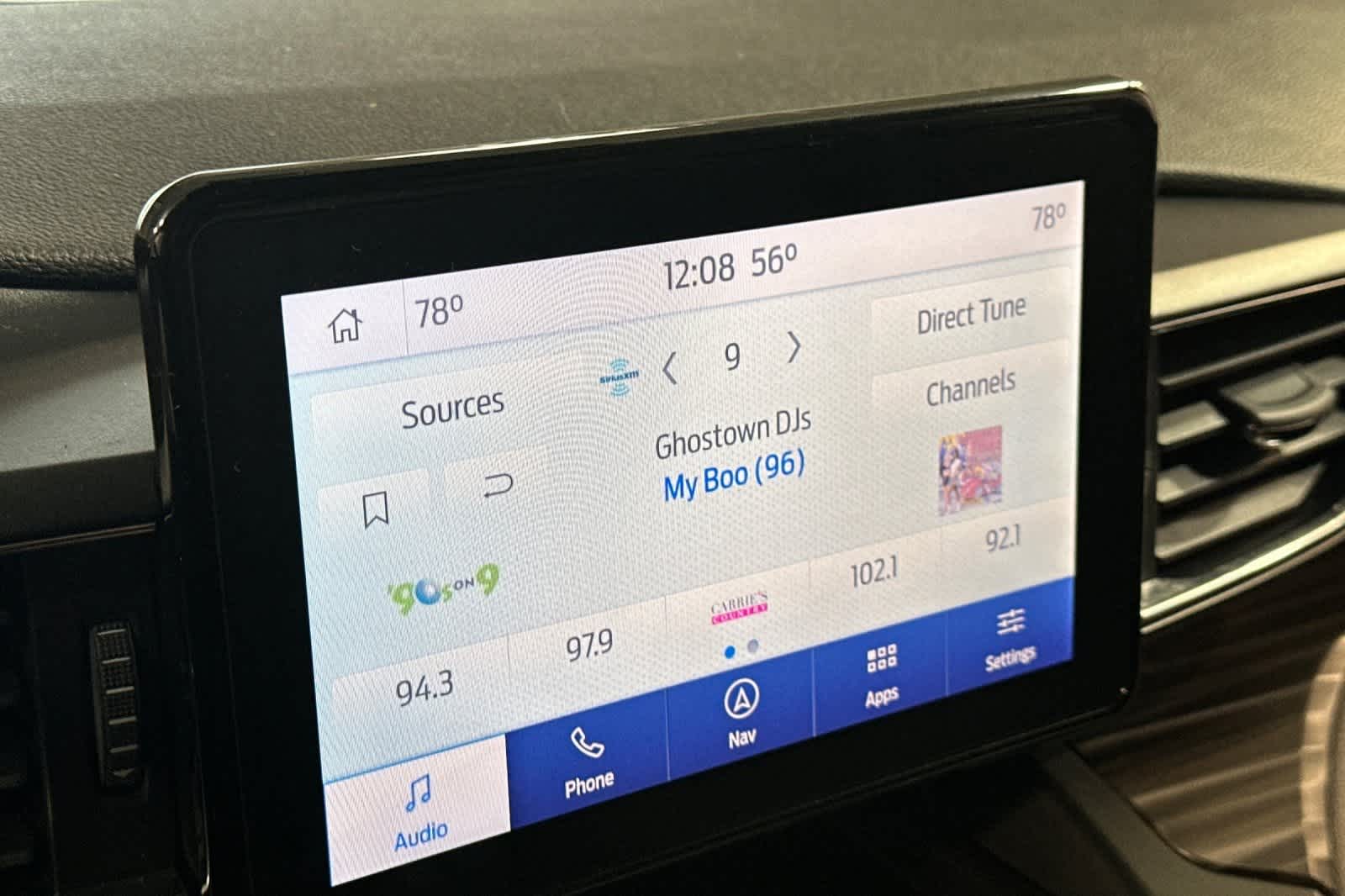 Thumbnail: 2020 Ford Explorer - 20