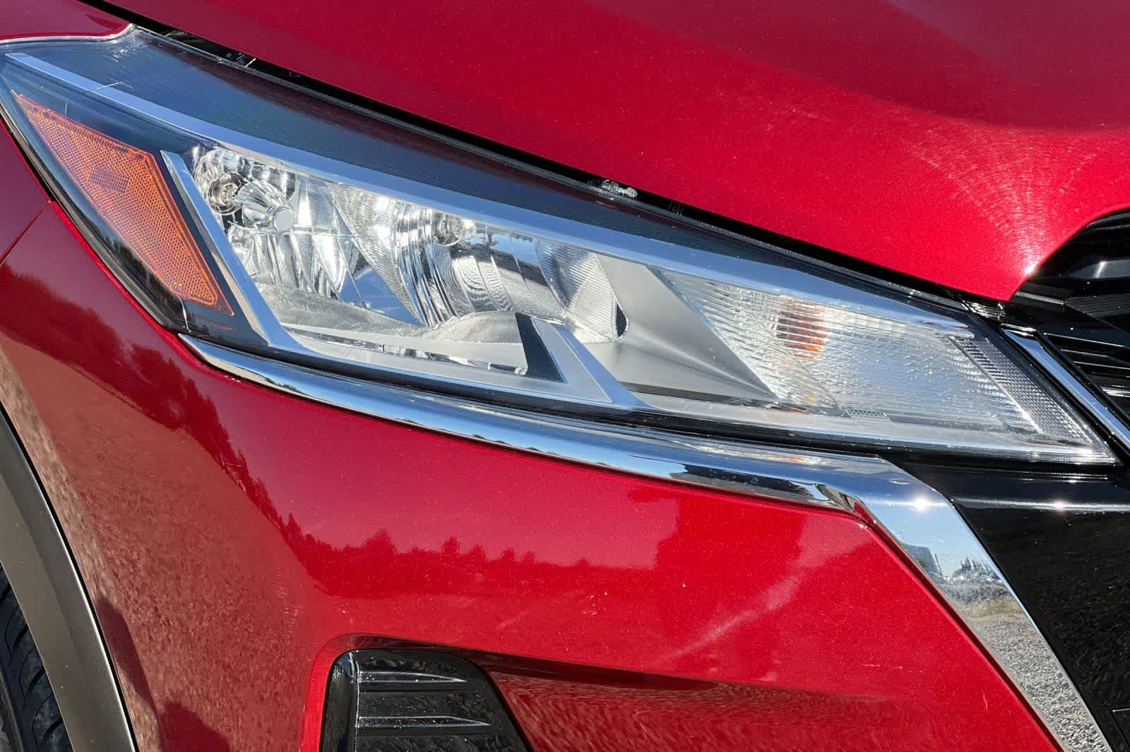 Thumbnail: 2023 Nissan Kicks - 33