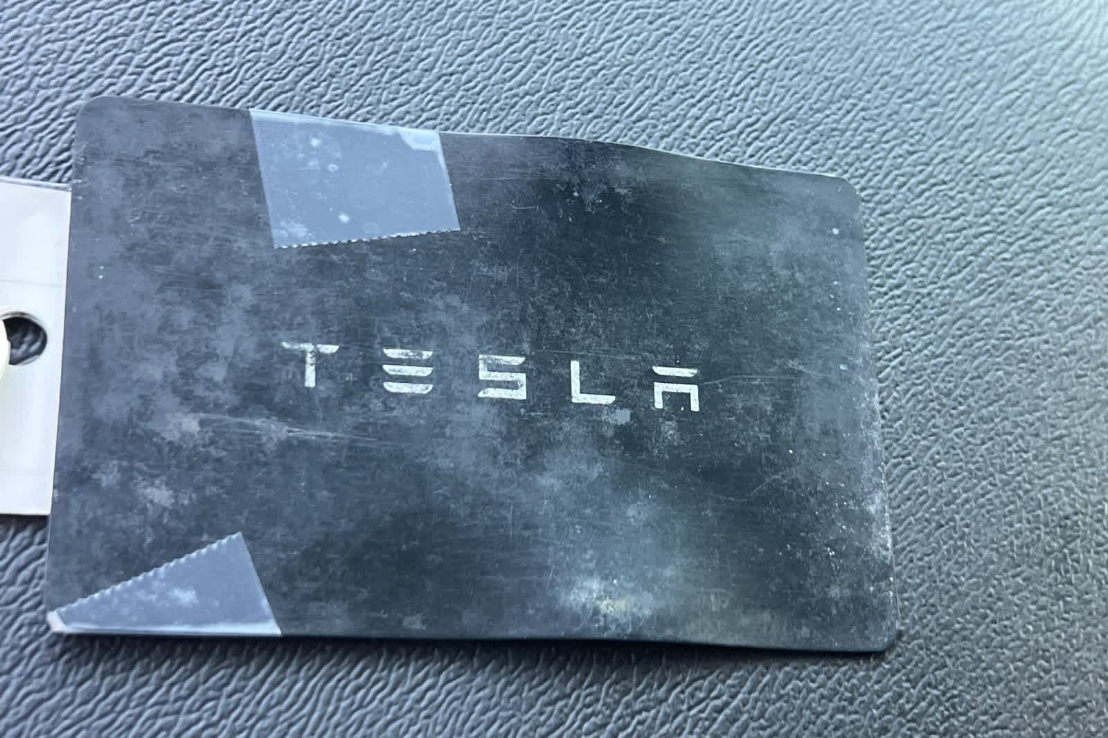Thumbnail: 2021 Tesla Model 3 - 28
