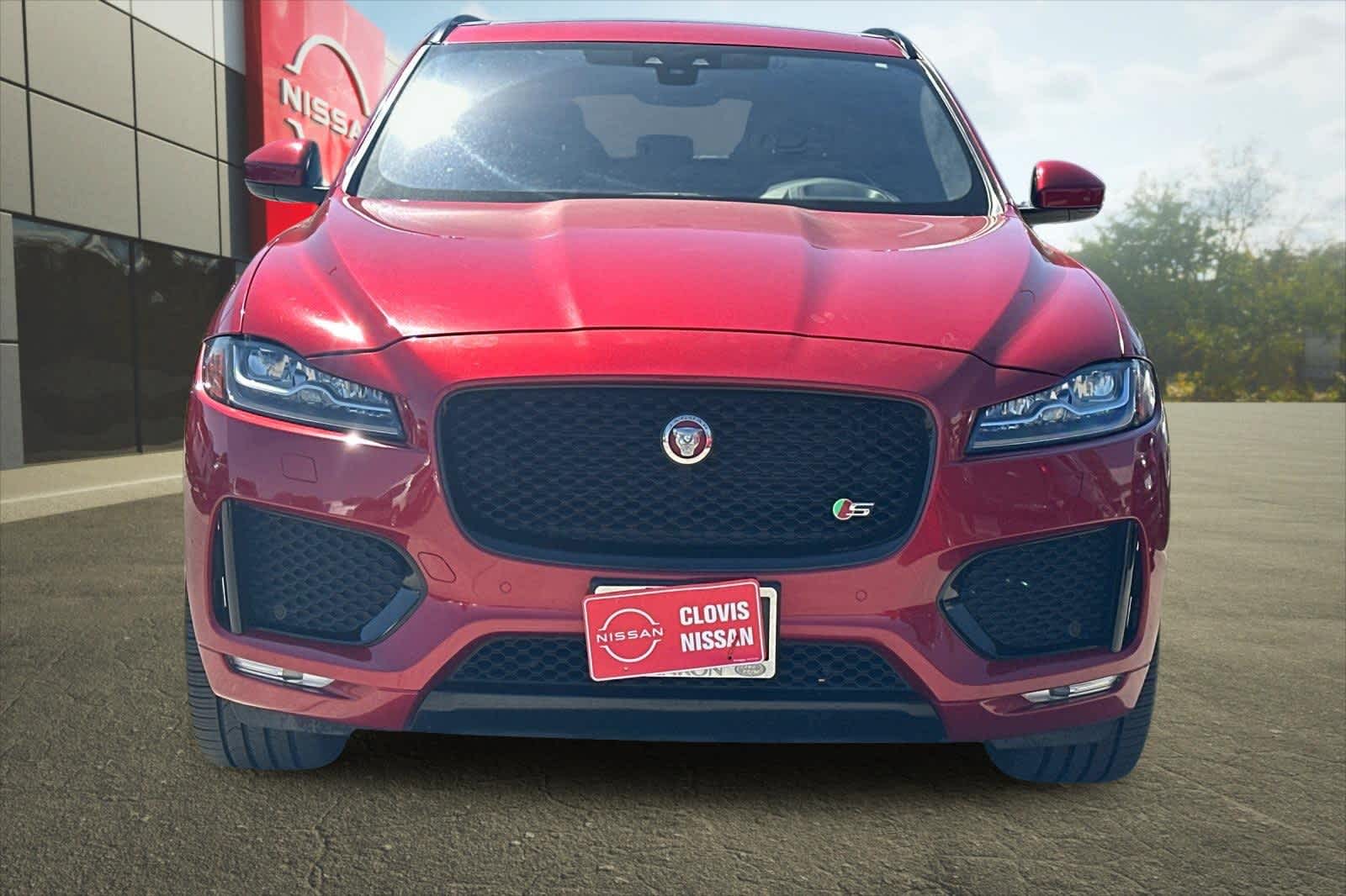 Thumbnail: 2019 Jaguar F-Pace - 11