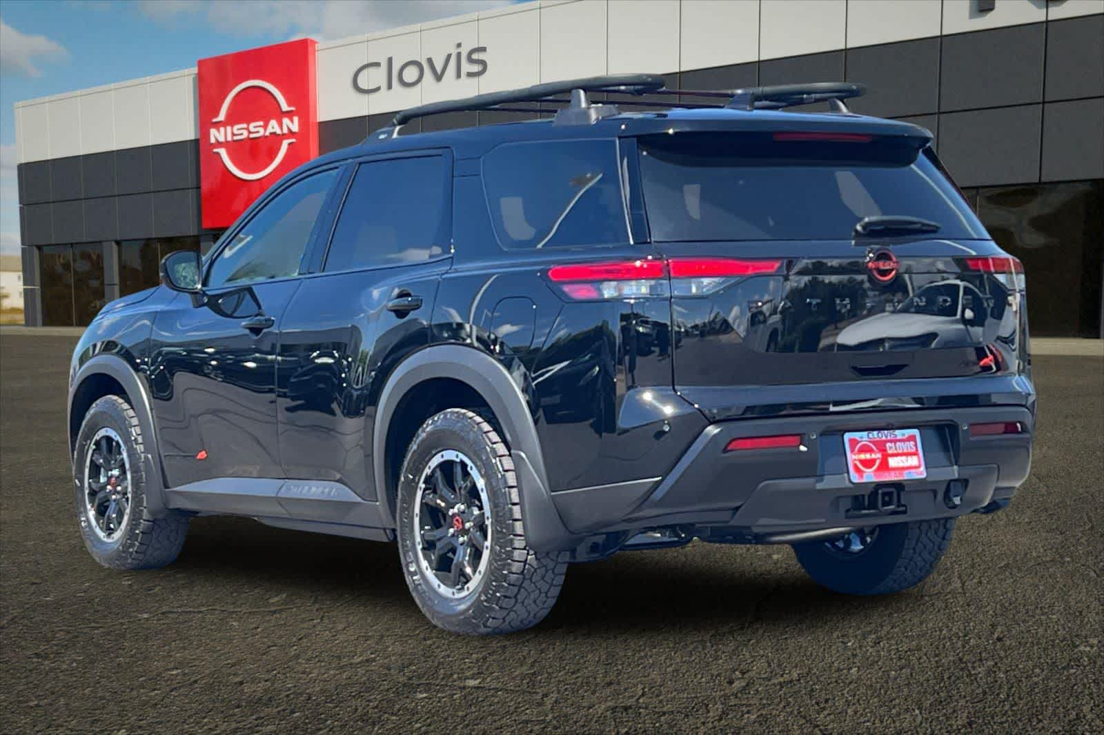 Thumbnail: 2026 Nissan Pathfinder - 7