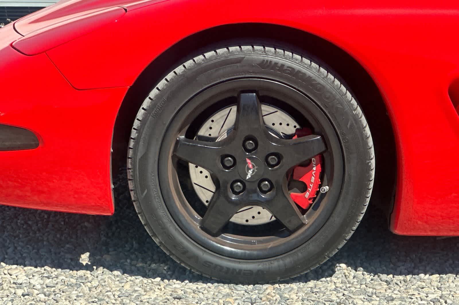 Thumbnail: 2001 Chevrolet Corvette - 11