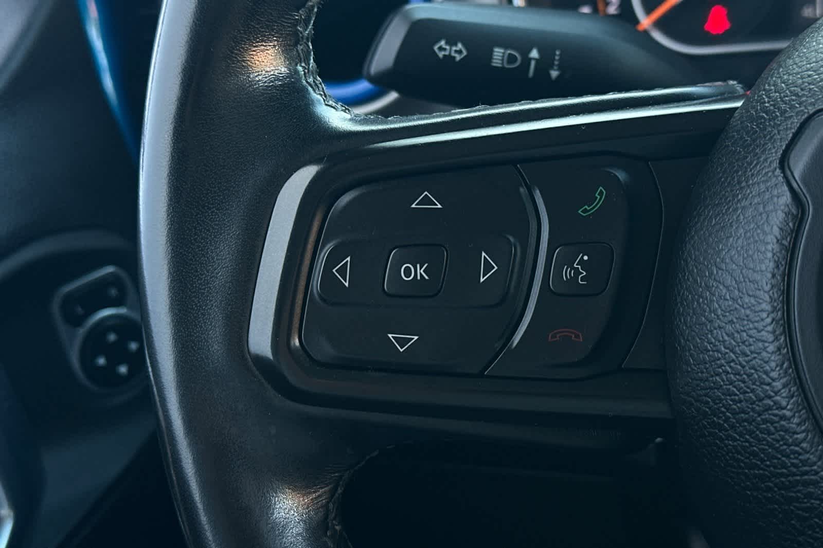 Thumbnail: 2021 Jeep Gladiator - 30