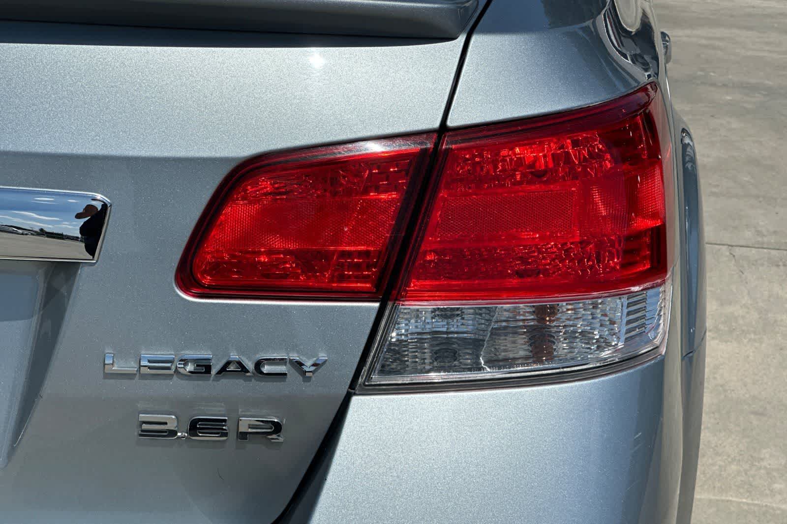 Thumbnail: 2014 Subaru Legacy - 31