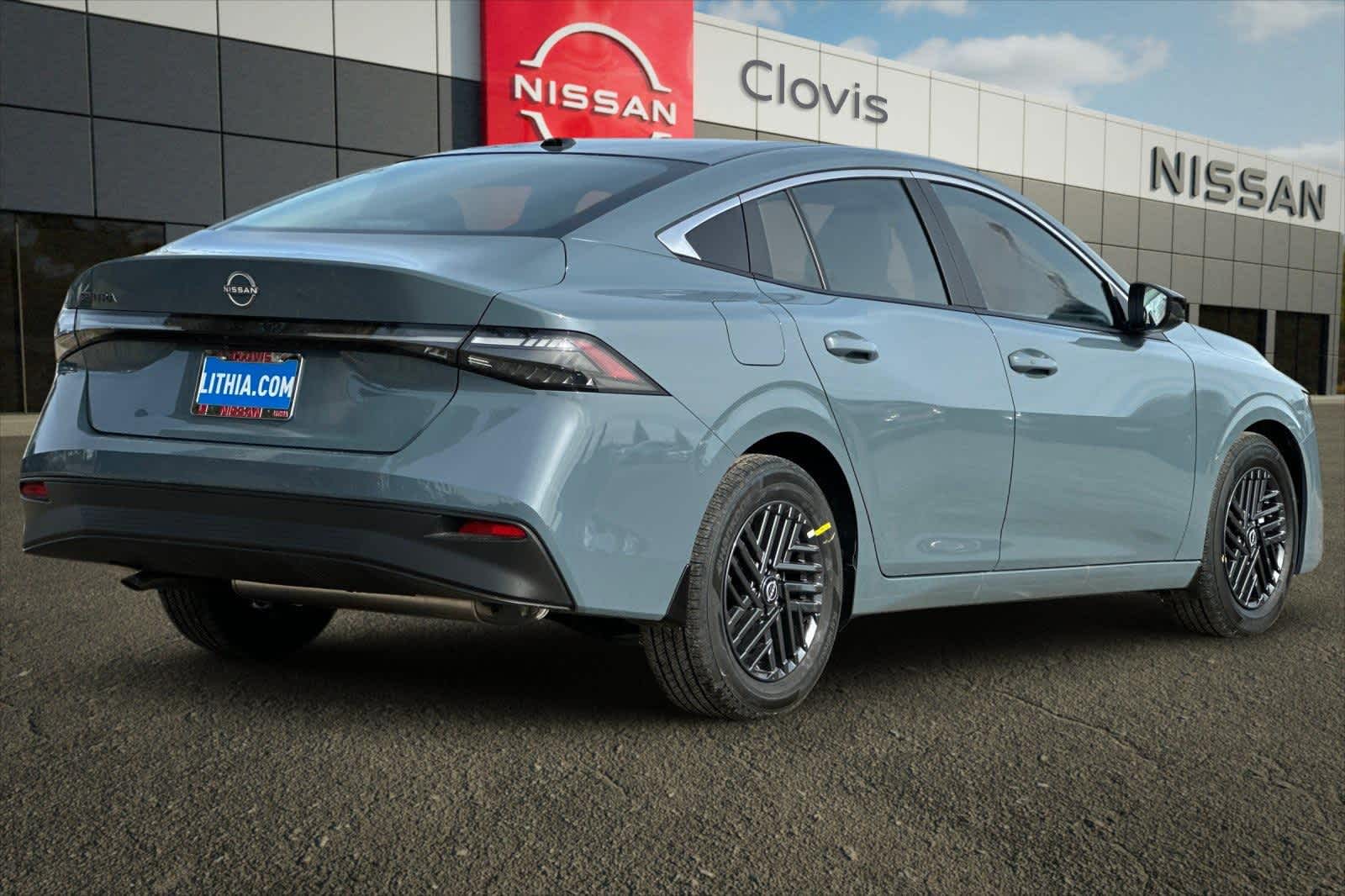 Thumbnail: 2026 Nissan Sentra - 3