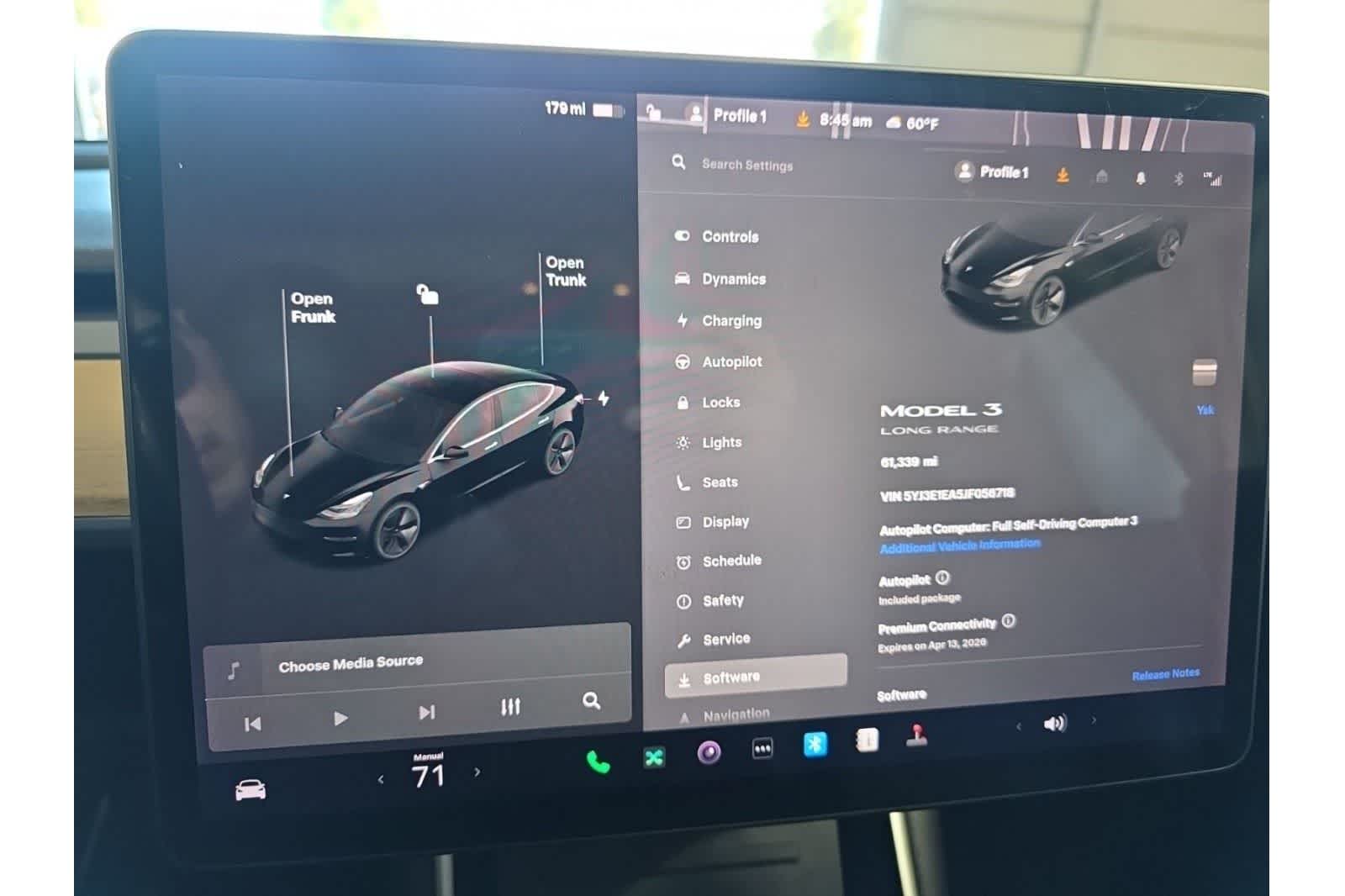 Thumbnail: 2018 Tesla Model 3 - 22