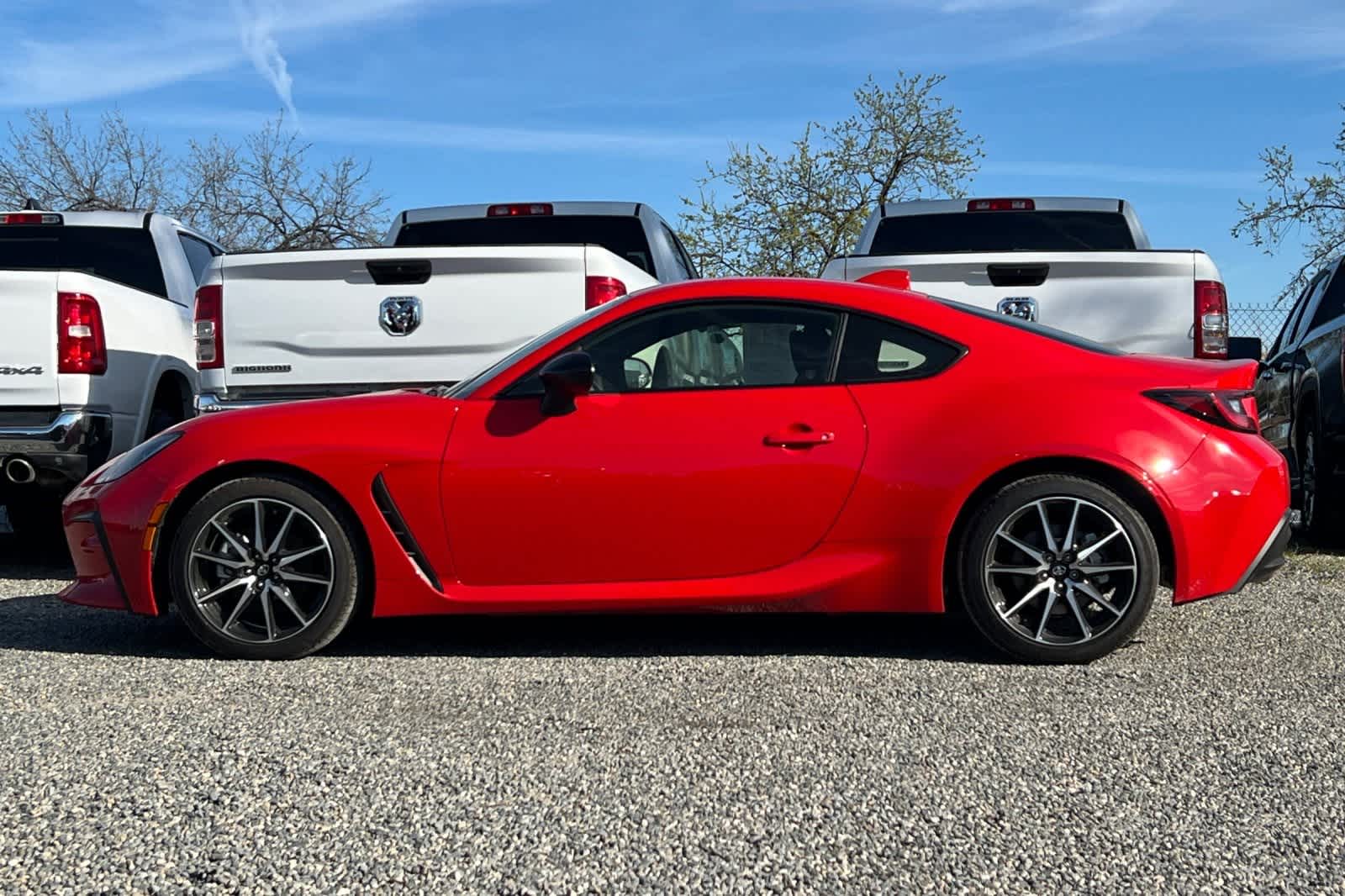 Thumbnail: 2025 Toyota GR86 - 6