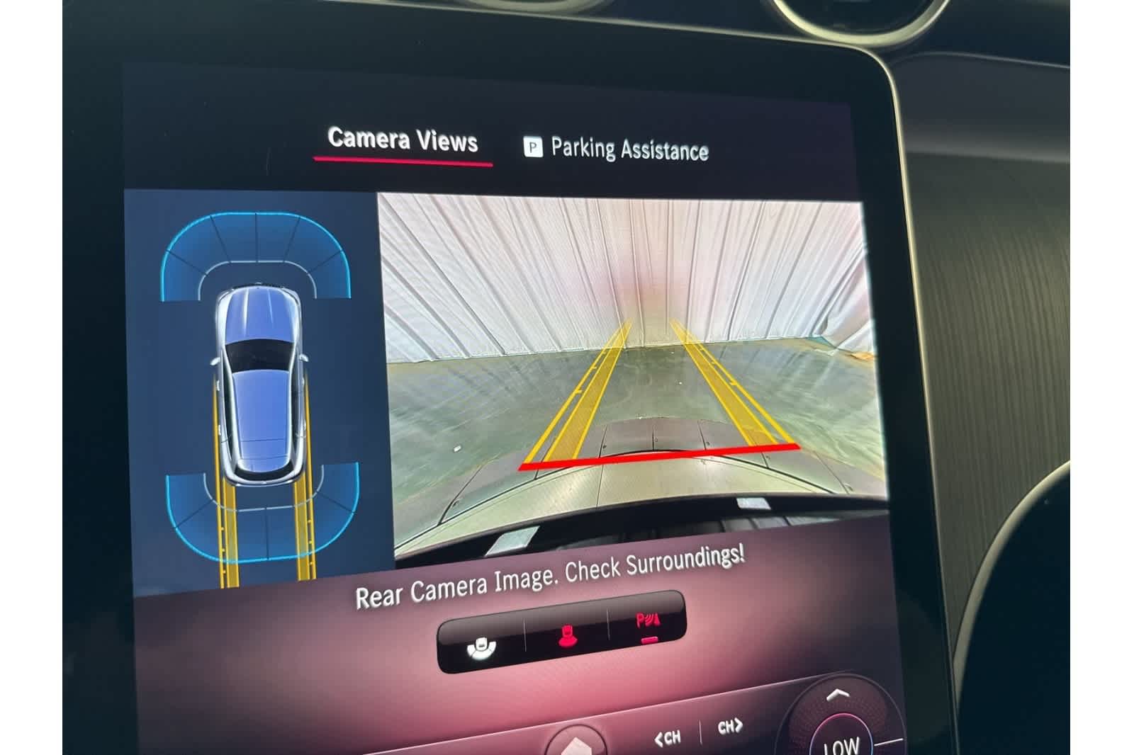 Thumbnail: 2025 Mercedes-Benz GLC - 20