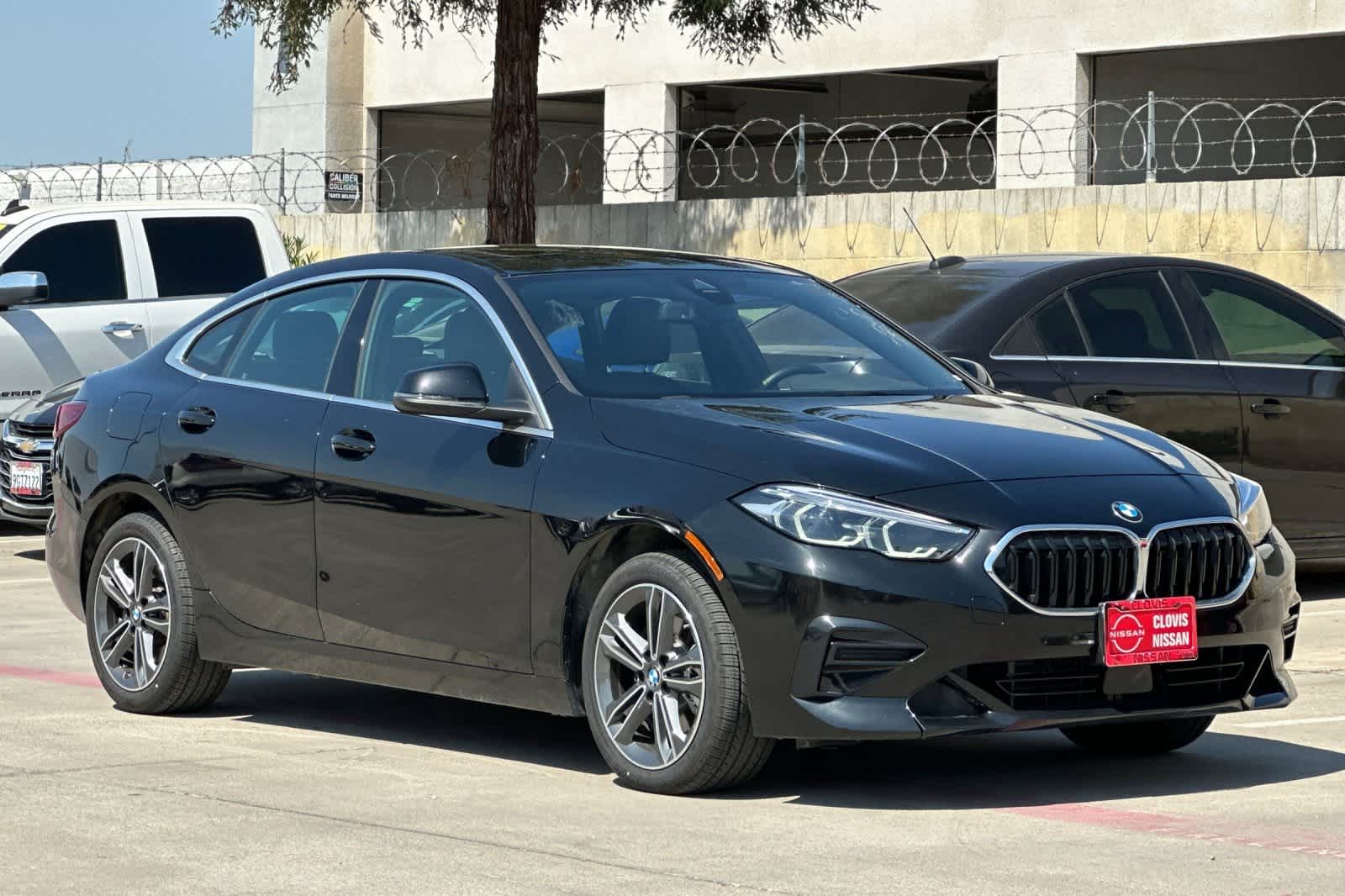 Thumbnail: 2024 BMW 2 Series - 10