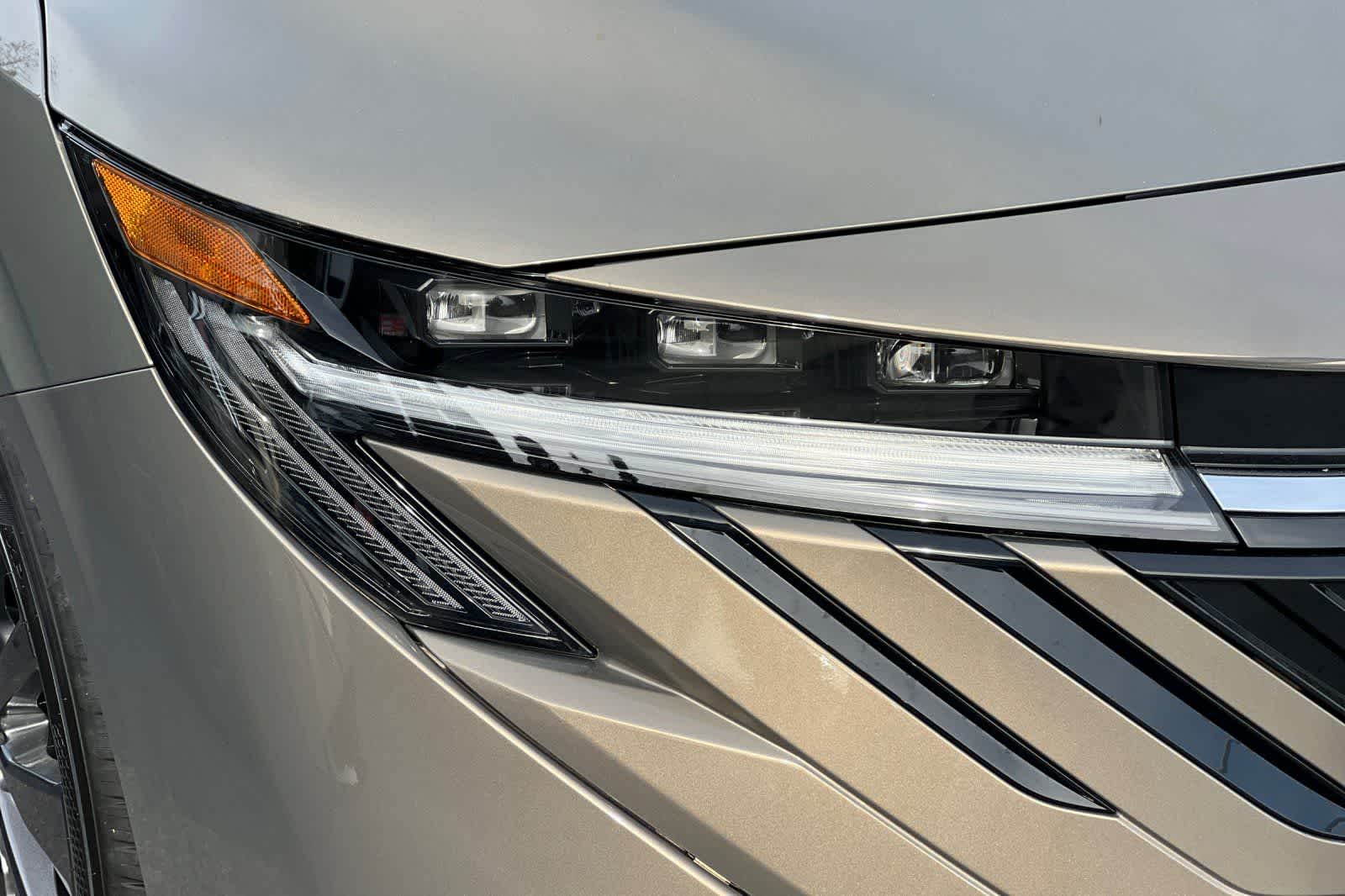 Thumbnail: 2026 Nissan Sentra - 31