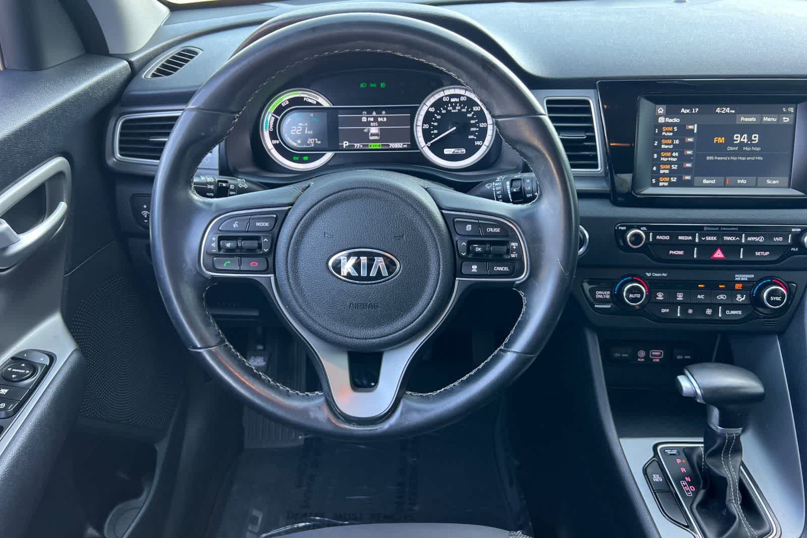 Thumbnail: 2018 Kia Niro - 15