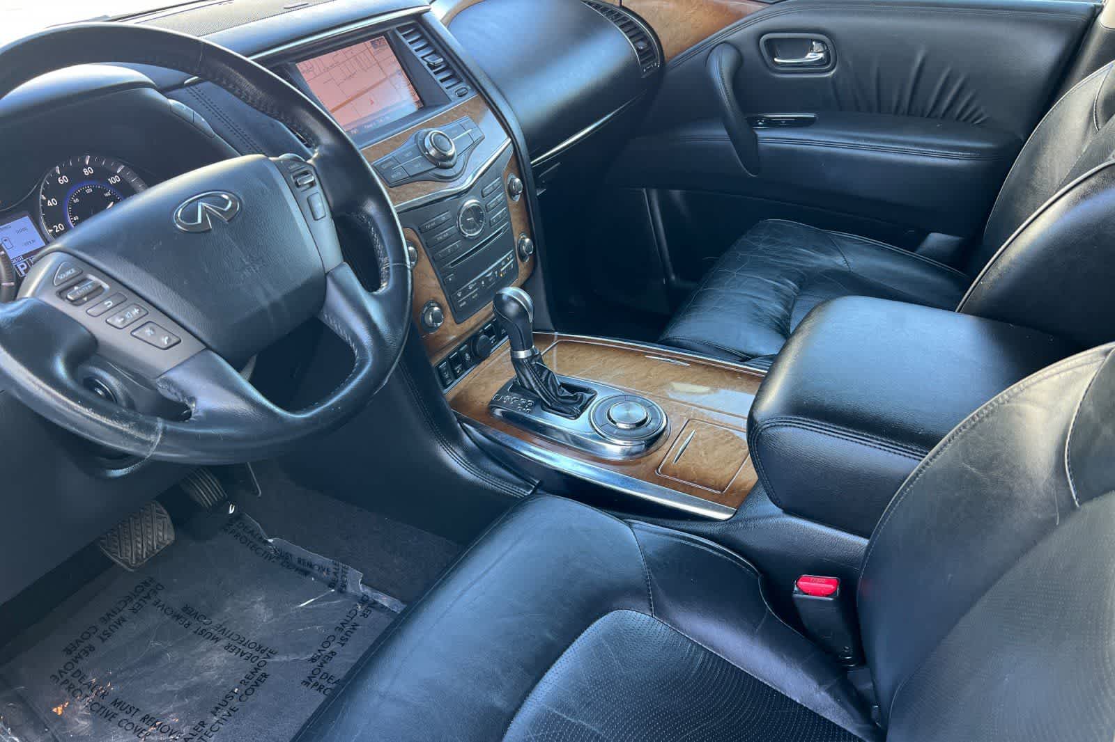 Thumbnail: 2012 INFINITI QX56 - 12
