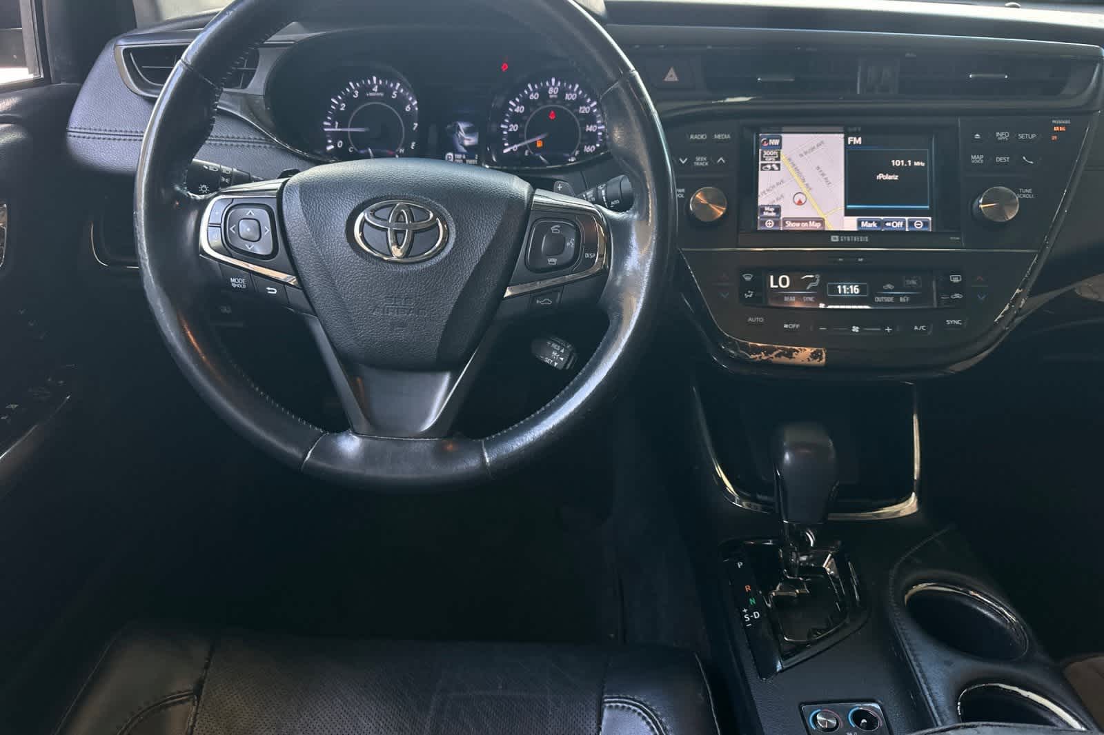 Thumbnail: 2013 Toyota Avalon - 17