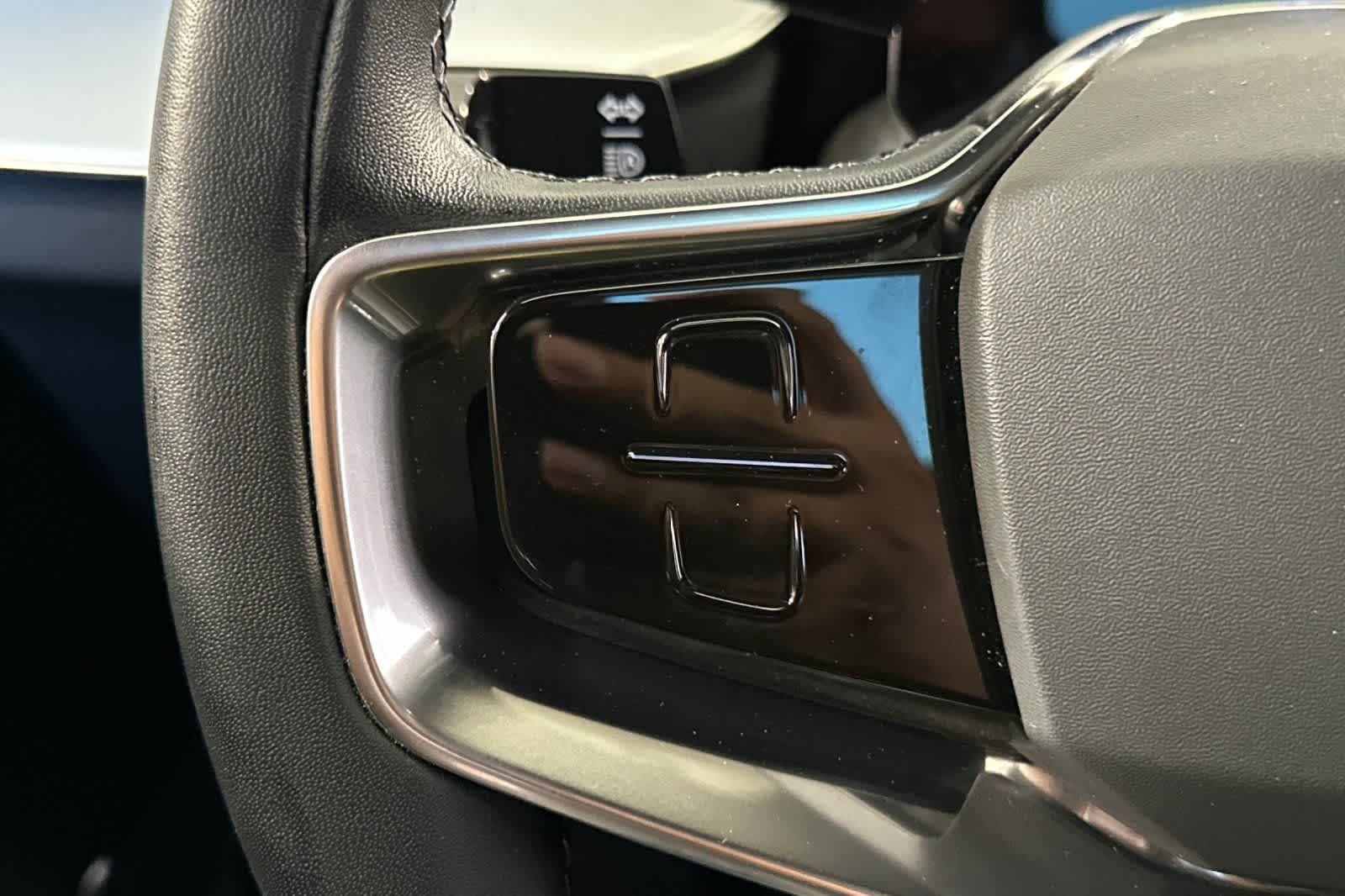 Thumbnail: 2025 Polestar 3 - 30