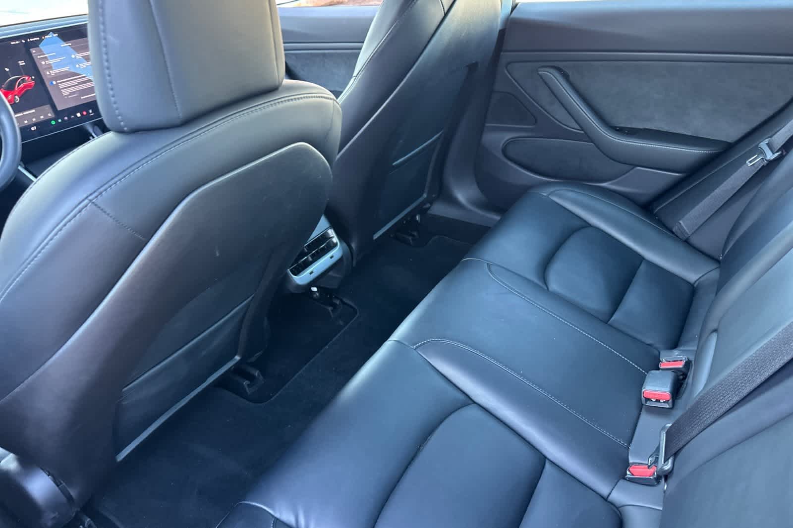 Thumbnail: 2019 Tesla Model 3 - 5