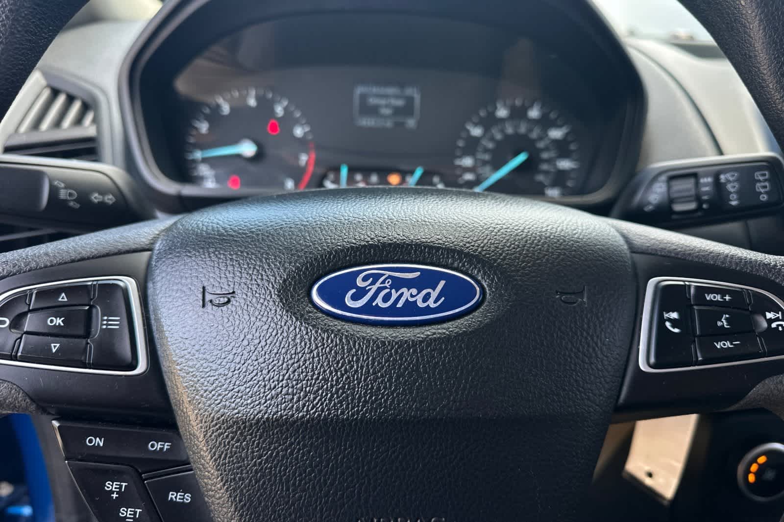 Thumbnail: 2020 Ford EcoSport - 25