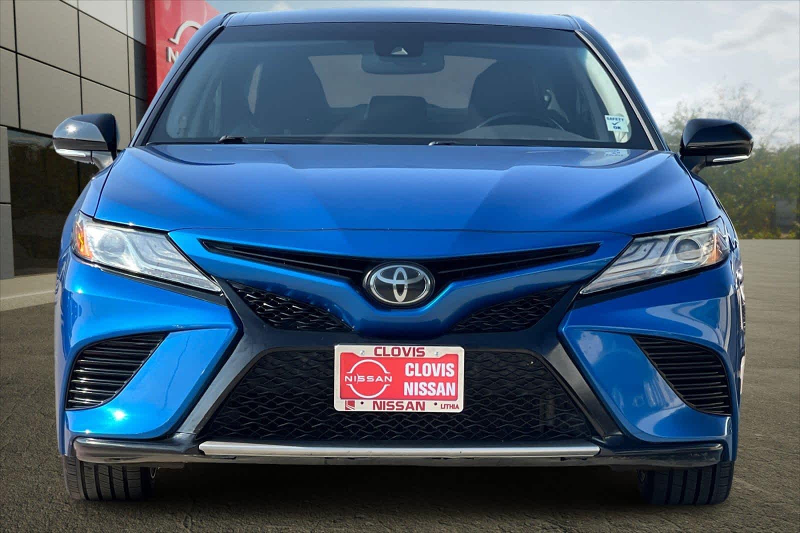 Thumbnail: 2019 Toyota Camry - 11