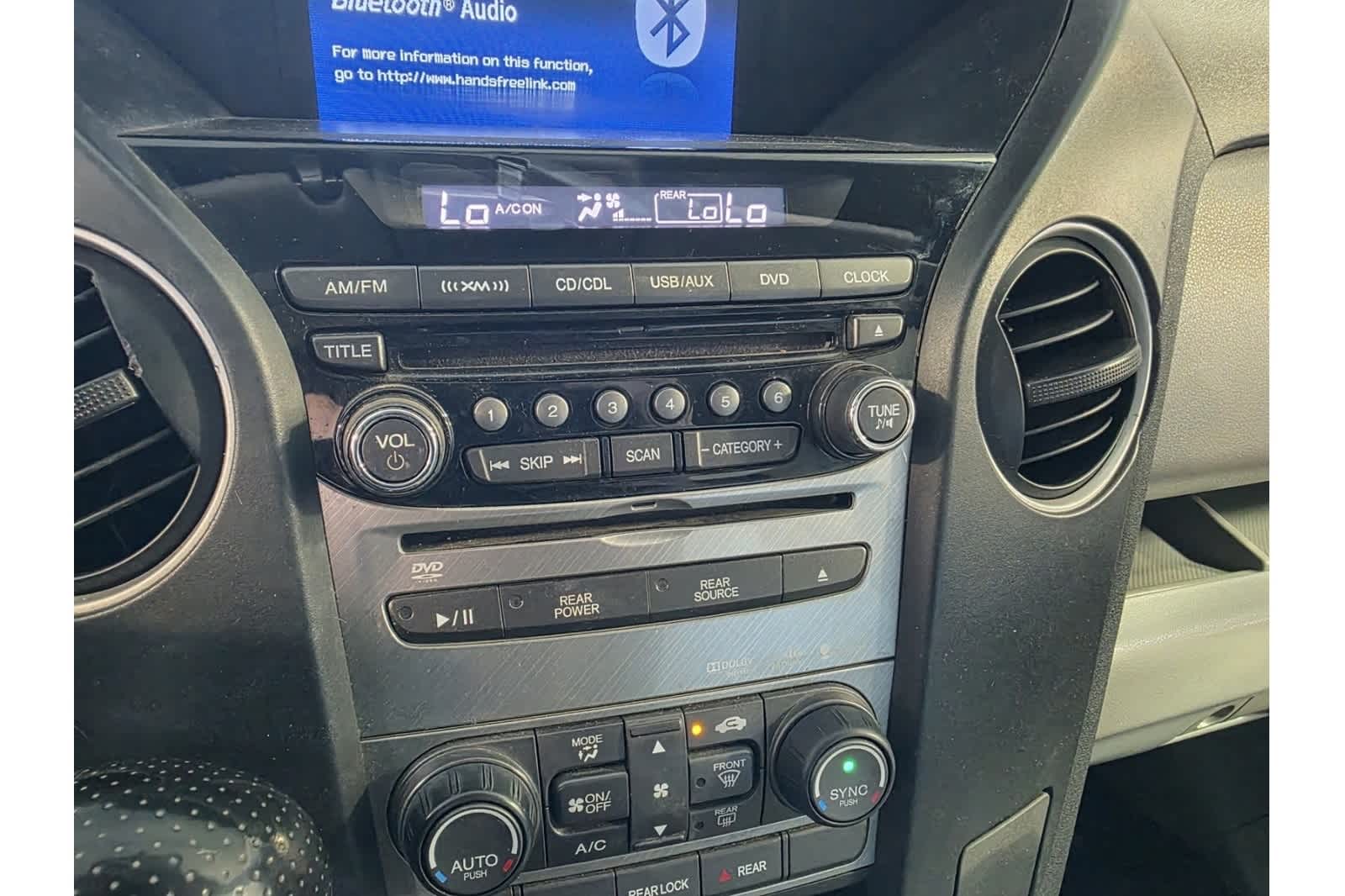 Thumbnail: 2015 Honda Pilot - 23