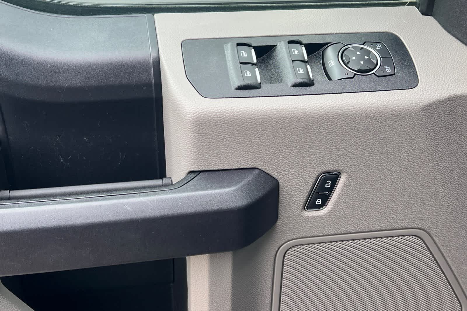 Thumbnail: 2020 Ford F-150 - 13