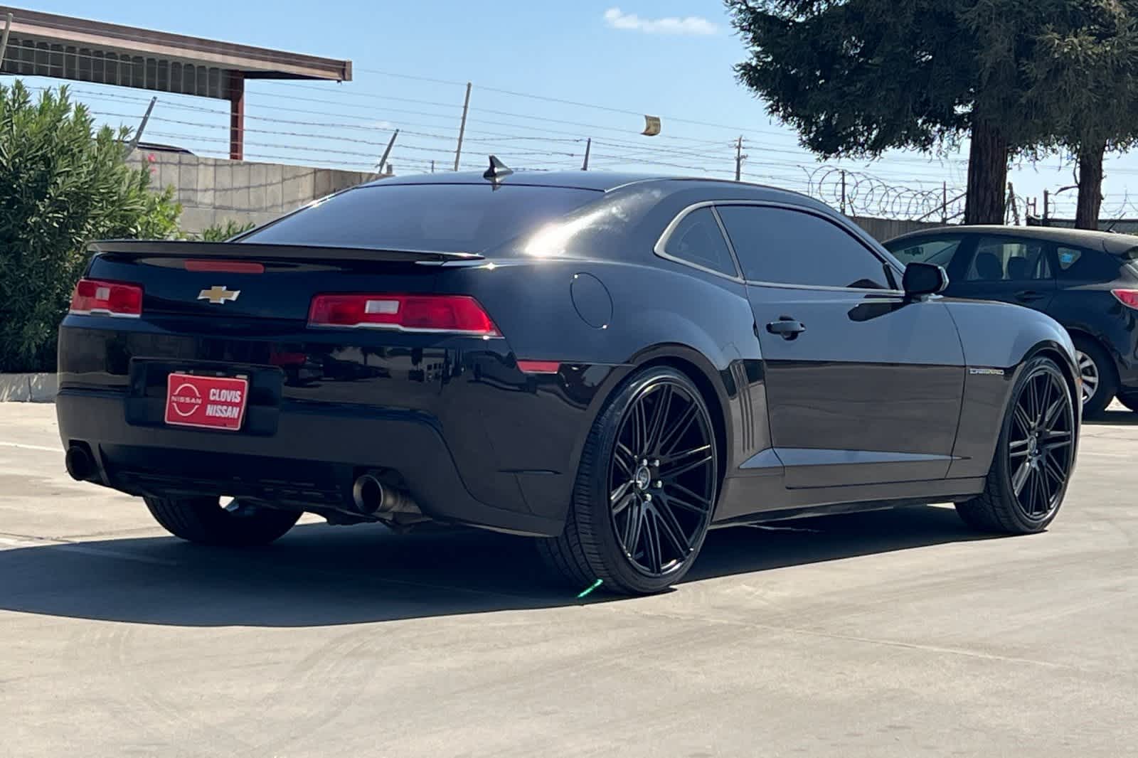 Thumbnail: 2015 Chevrolet Camaro - 3