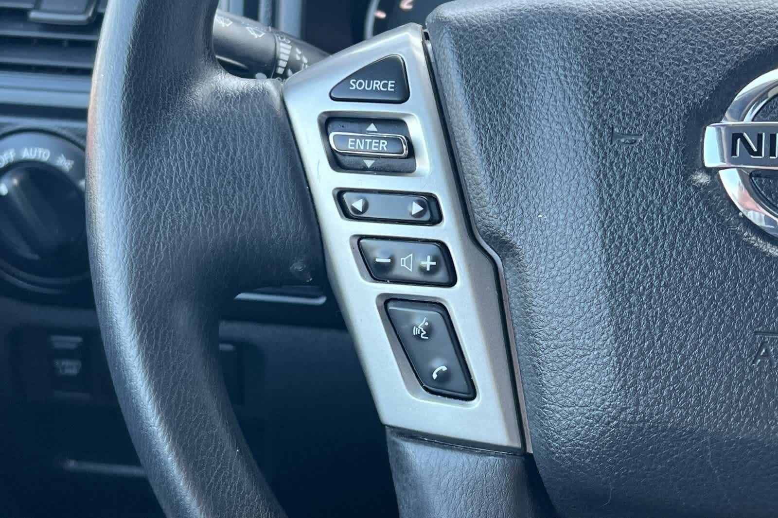 Thumbnail: 2022 Nissan Titan - 29