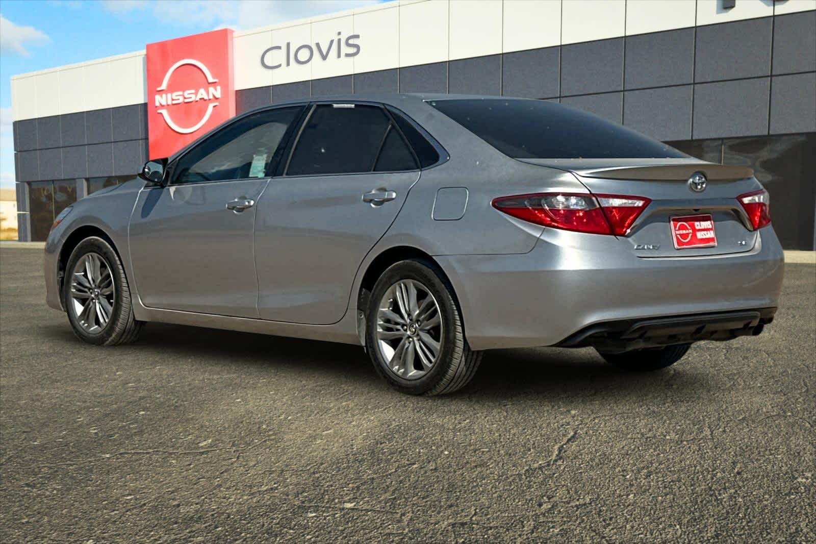 Thumbnail: 2016 Toyota Camry - 7
