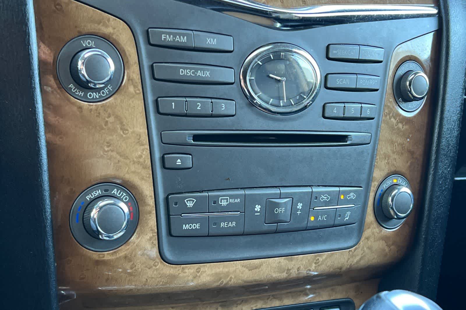 Thumbnail: 2012 INFINITI QX56 - 27