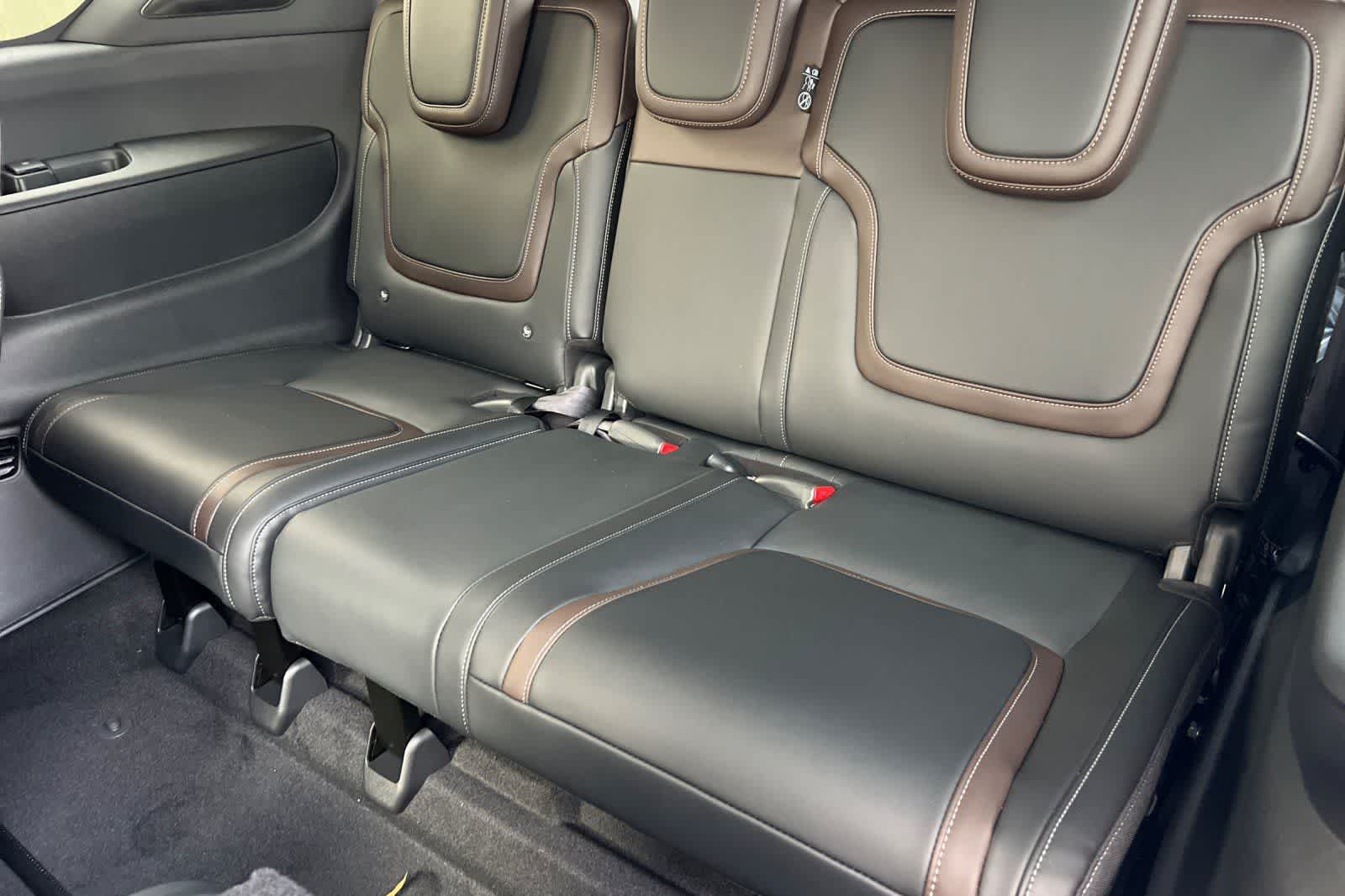 Thumbnail: 2026 Nissan Armada - 18