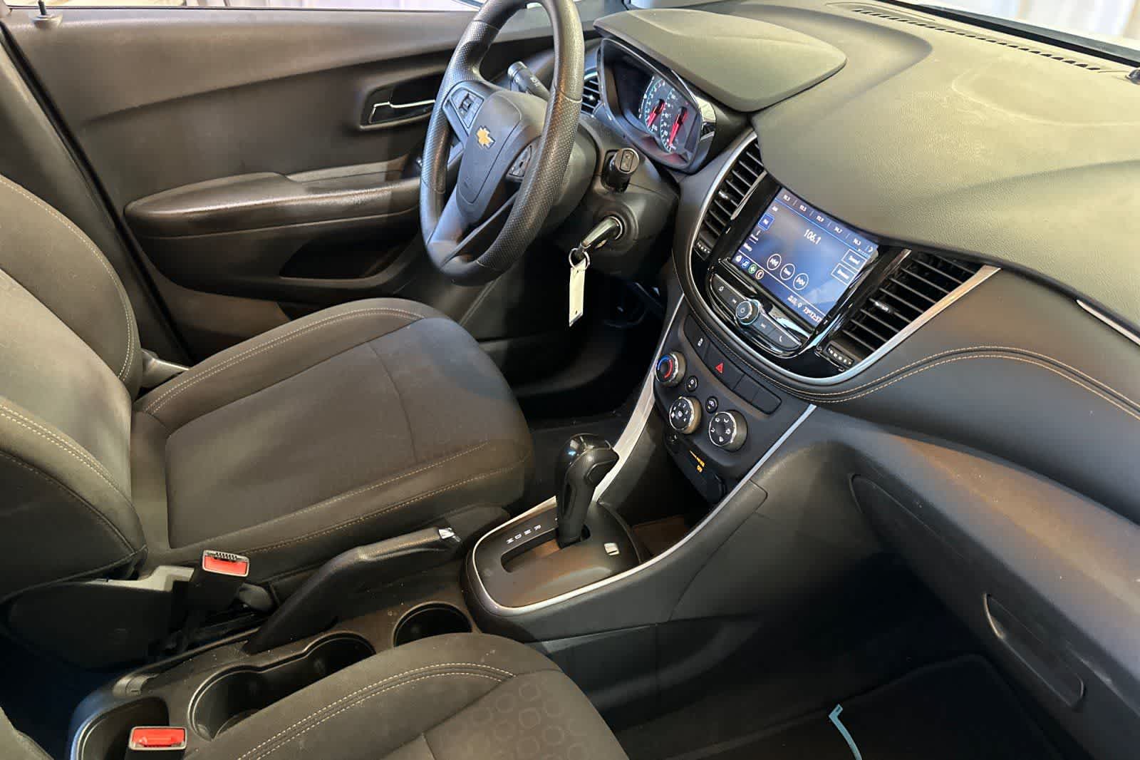 Thumbnail: 2020 Chevrolet Trax - 18