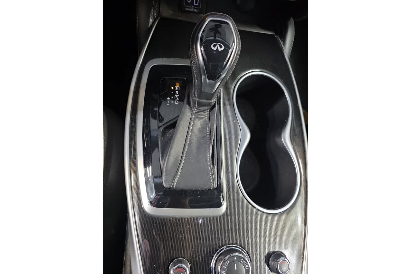 Thumbnail: 2020 INFINITI QX60 - 24