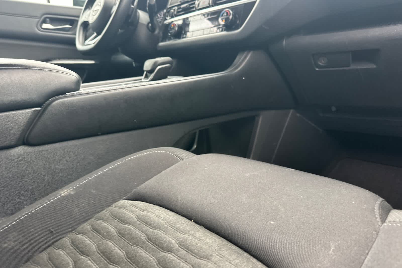 Thumbnail: 2022 Nissan Pathfinder - 18