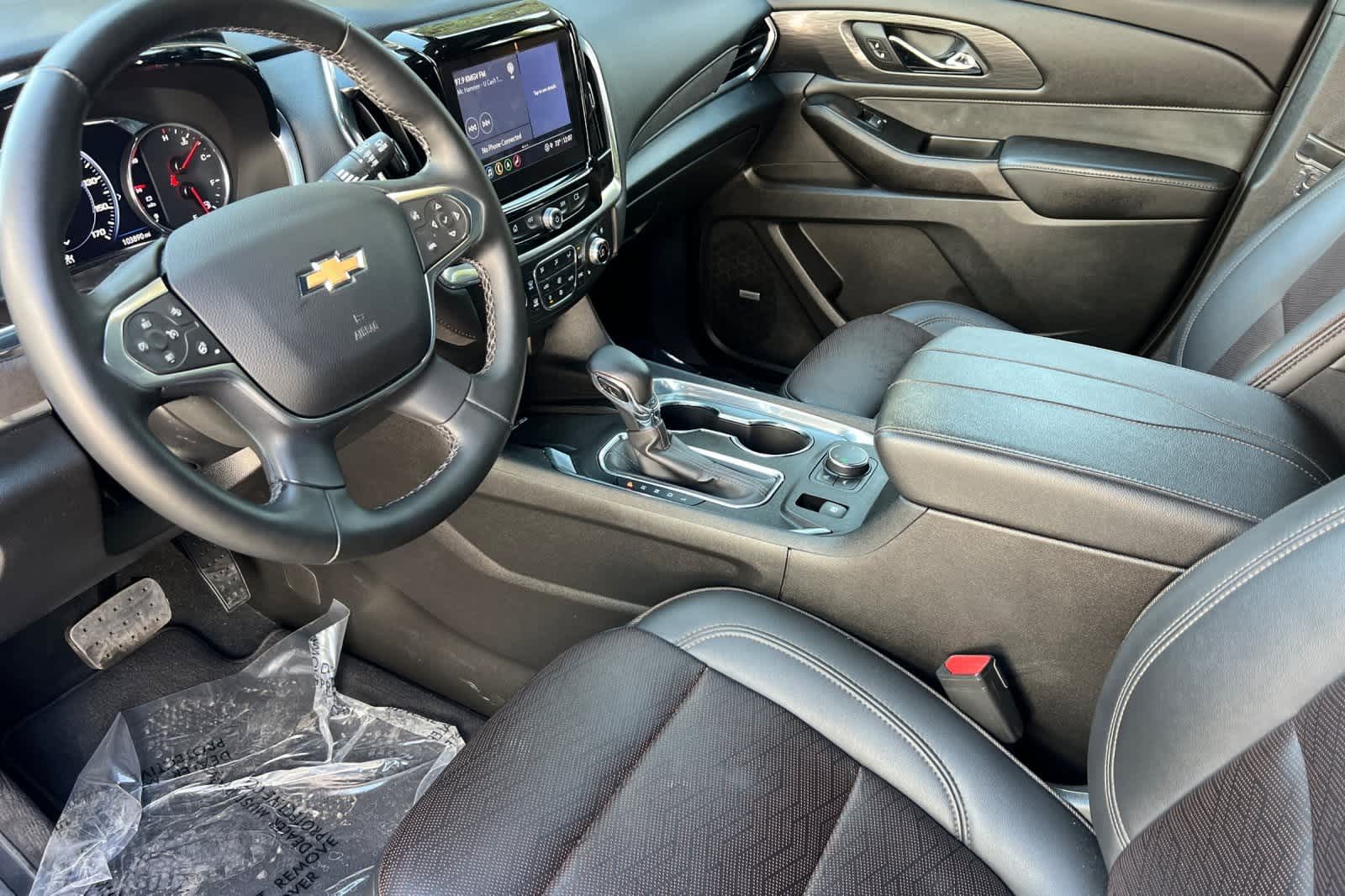 Thumbnail: 2023 Chevrolet Traverse - 12