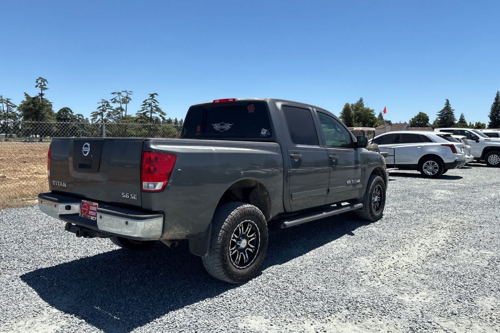 Thumbnail: 2009 Nissan Titan - 3
