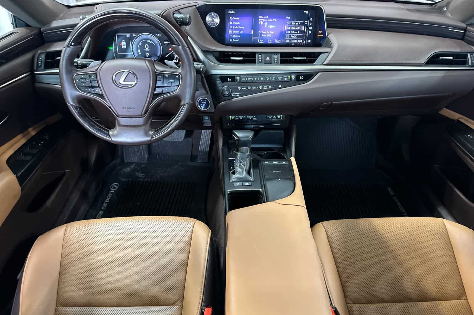 Thumbnail: 2019 Lexus ES - 4