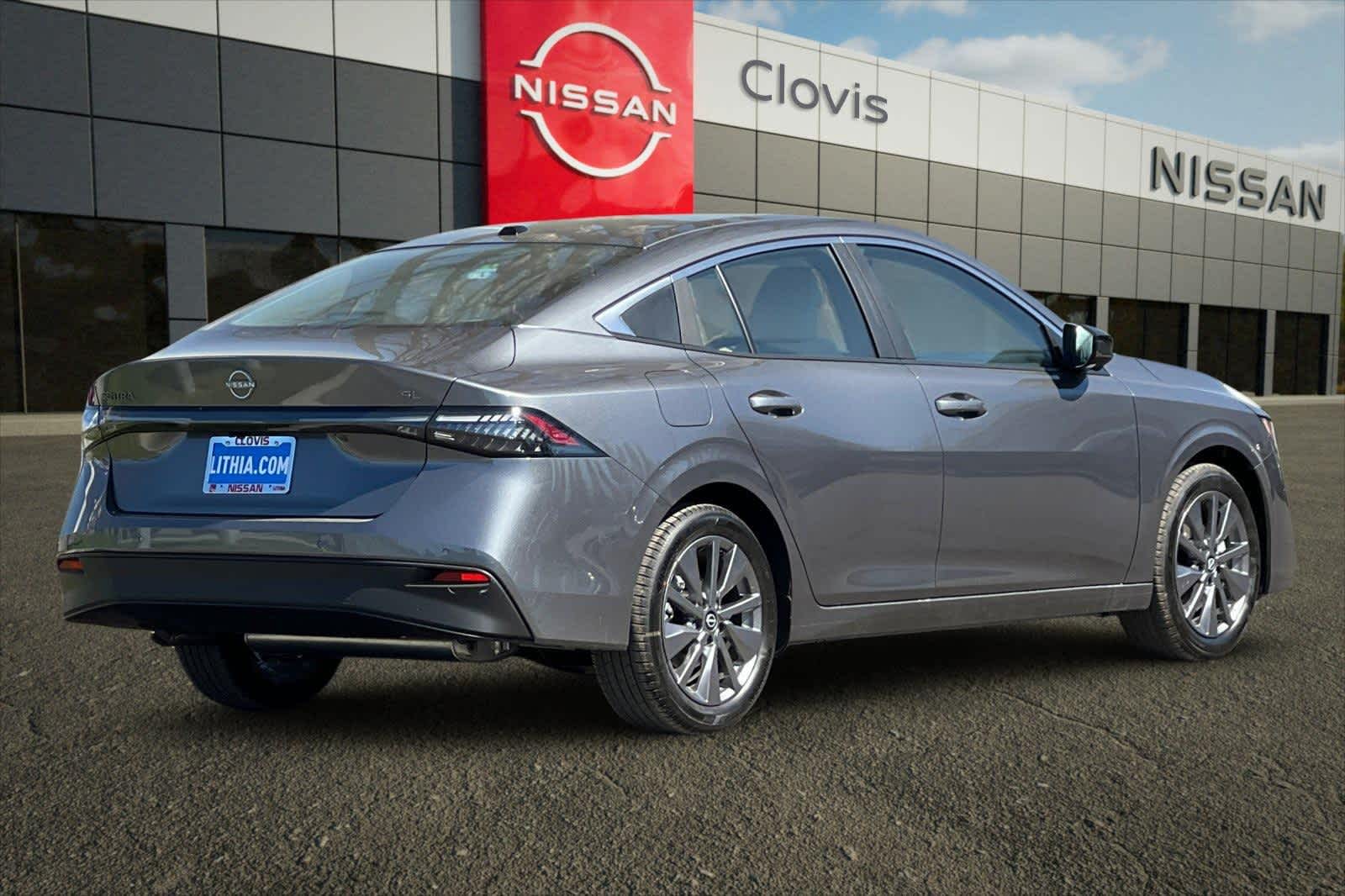 Thumbnail: 2026 Nissan Sentra - 3