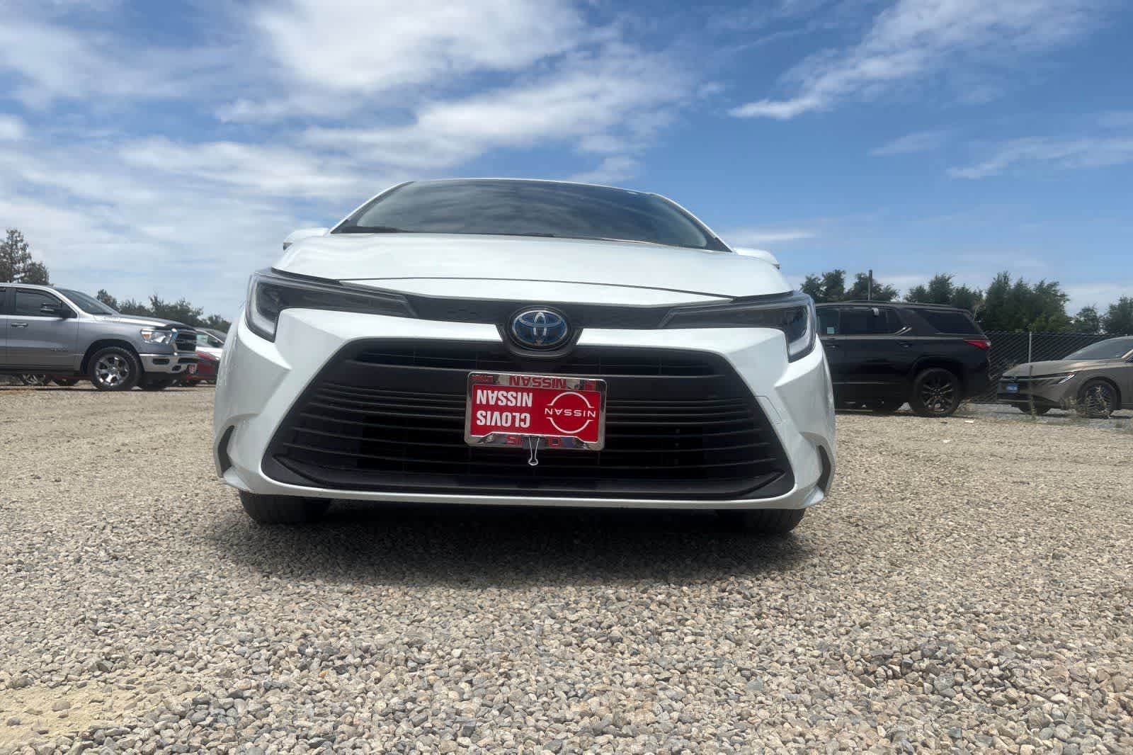 Thumbnail: 2023 Toyota Corolla - 11